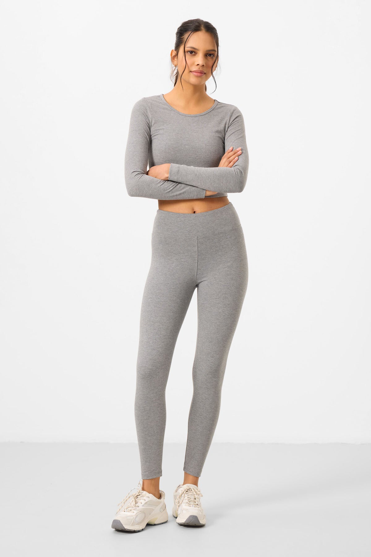 Gri Melanj Yüksek Bel Uzun Kollu Slim Fit Crop Top Kadın Tayt Takım - 95286