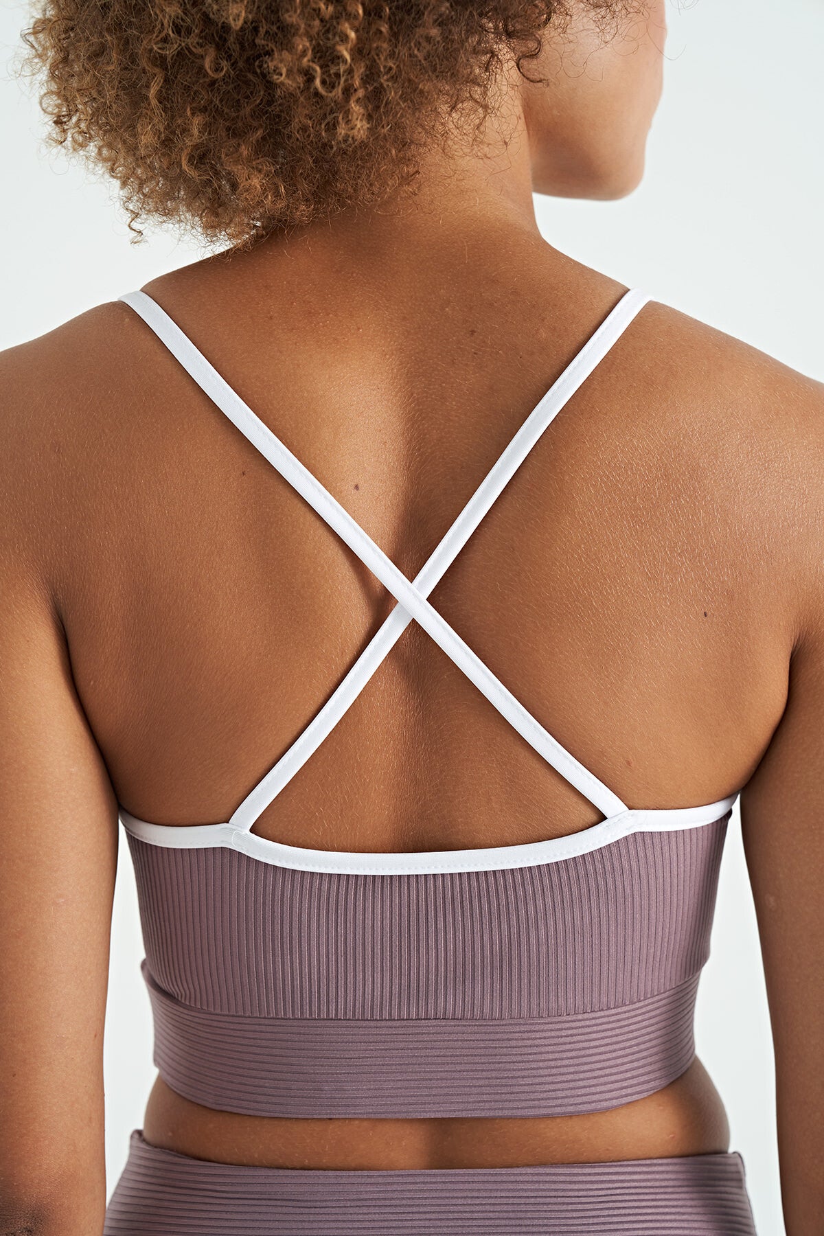 Gül Kurusu Sırt Çapraz Detaylı Logo Baskılı Dar Kalıp Fitilli Kadın Büstiyer - 97274