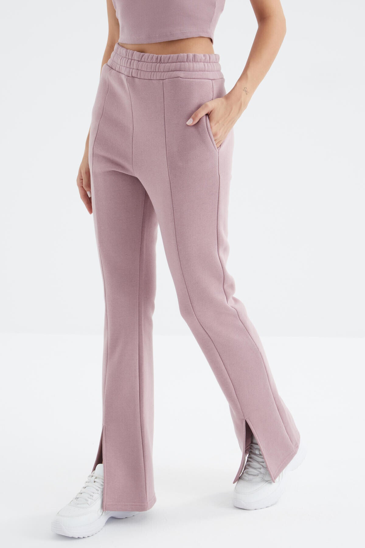 Gül Kurusu Yüksek Bel Ön Yırtmaç Detaylı Yan Cepli Rahat Form Kadın Eşofman Alt - 94625