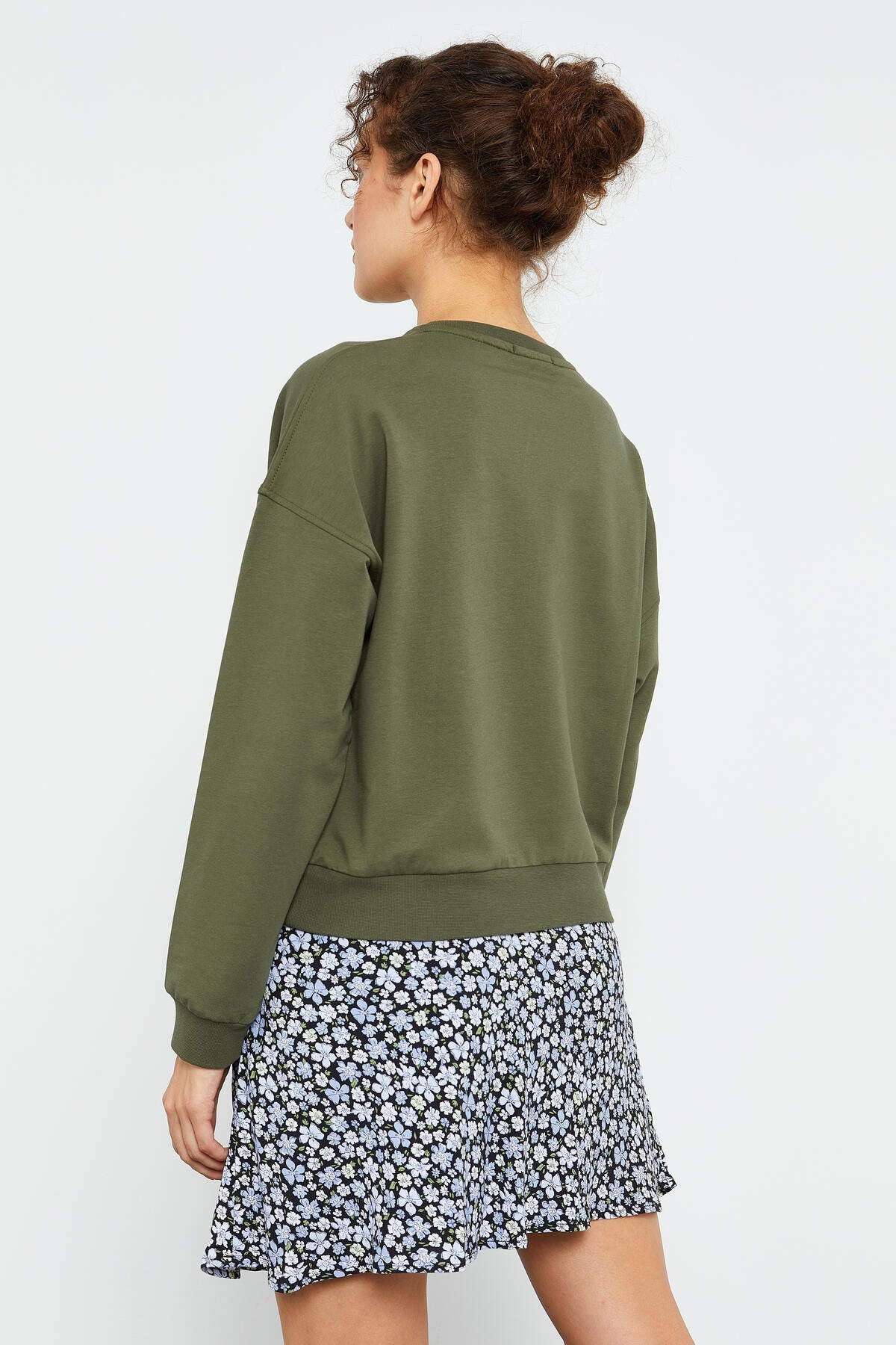 Haki Basic Rahat Form O Yaka Kadın Sweatshirt - 97114