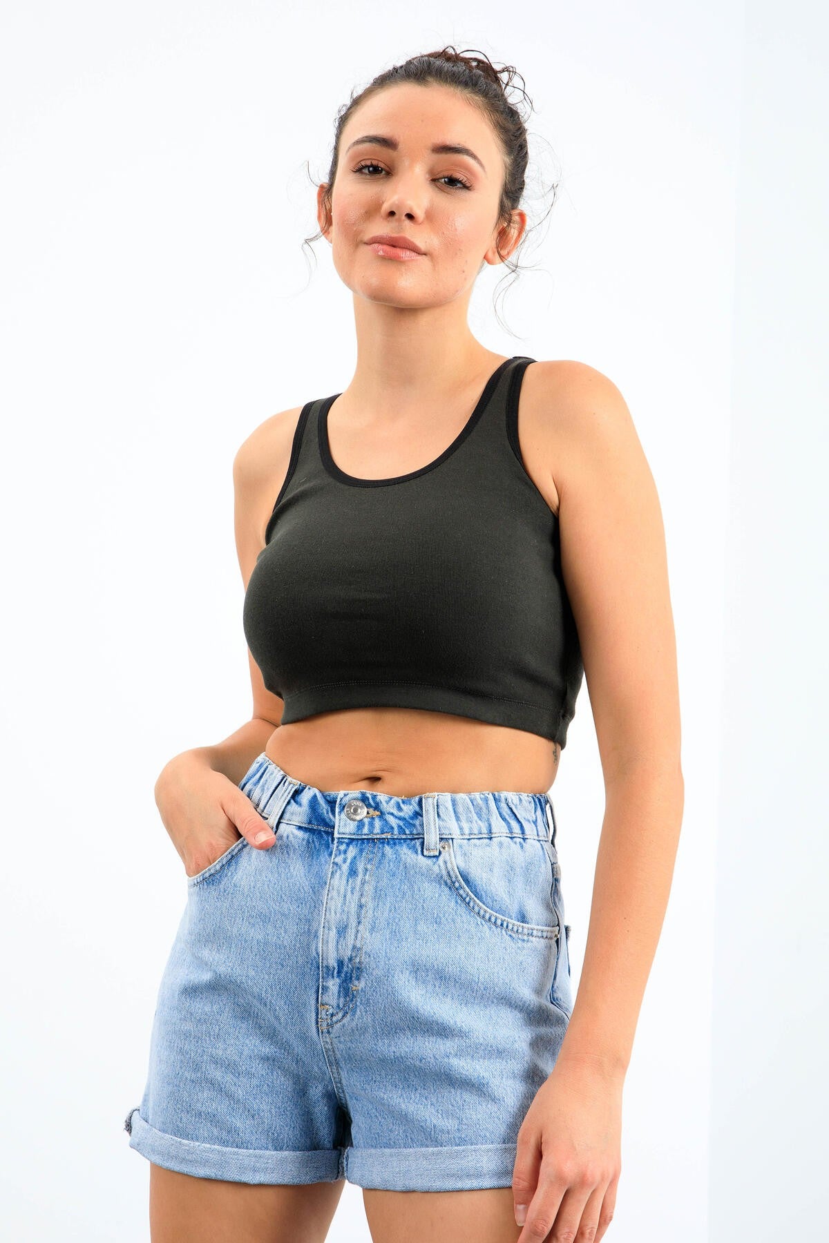 Haki Basic Sıfır Kol Dar Kalıp U Yaka Kadın Crop Top Atlet - 97162
