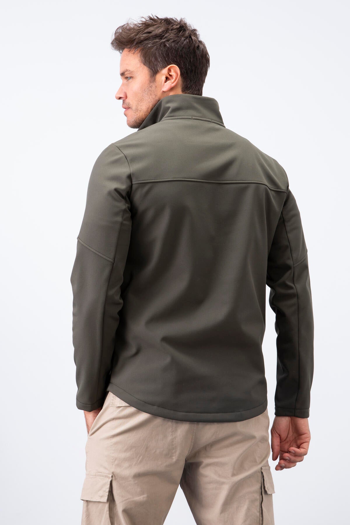 Haki Fermuarlı Dik Yaka Su ve Rüzgar Geçirmez Softshell Erkek Mont - 88050