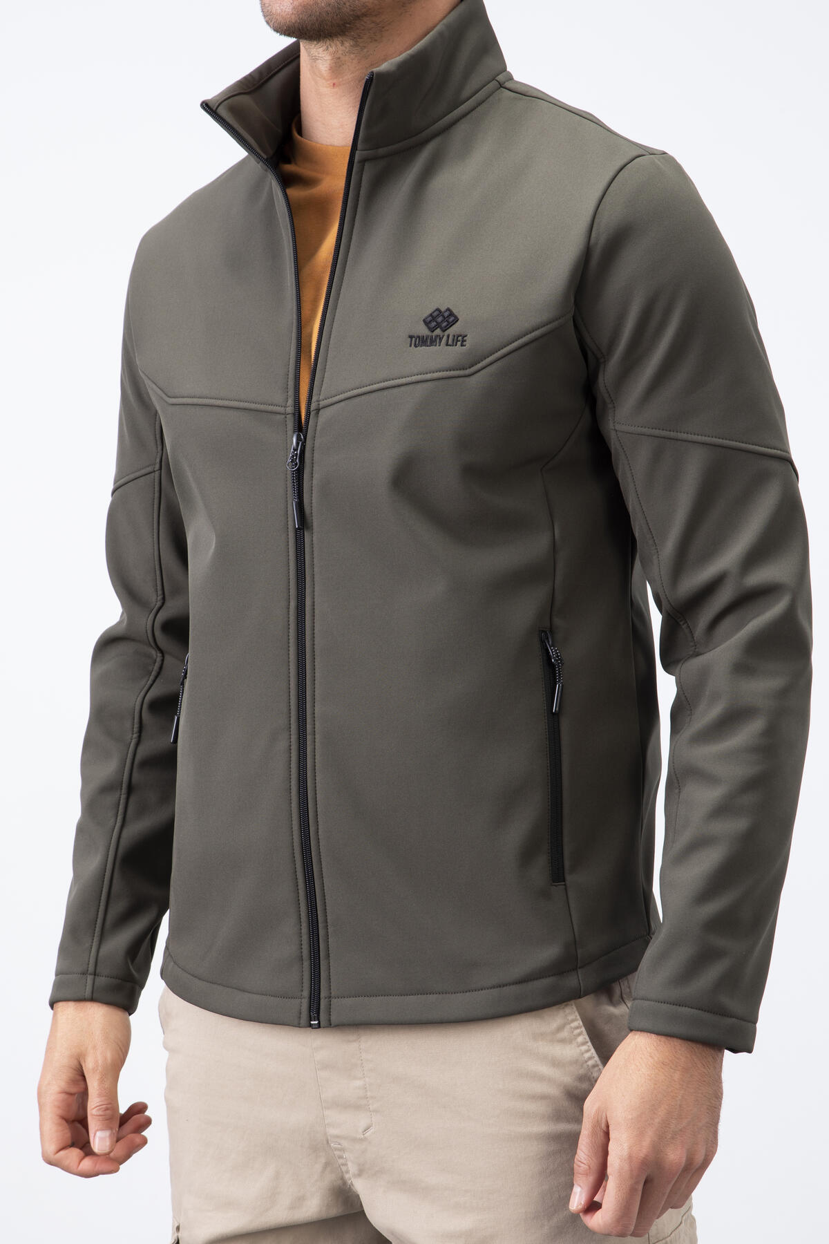 Haki Fermuarlı Dik Yaka Su ve Rüzgar Geçirmez Softshell Erkek Mont - 88050