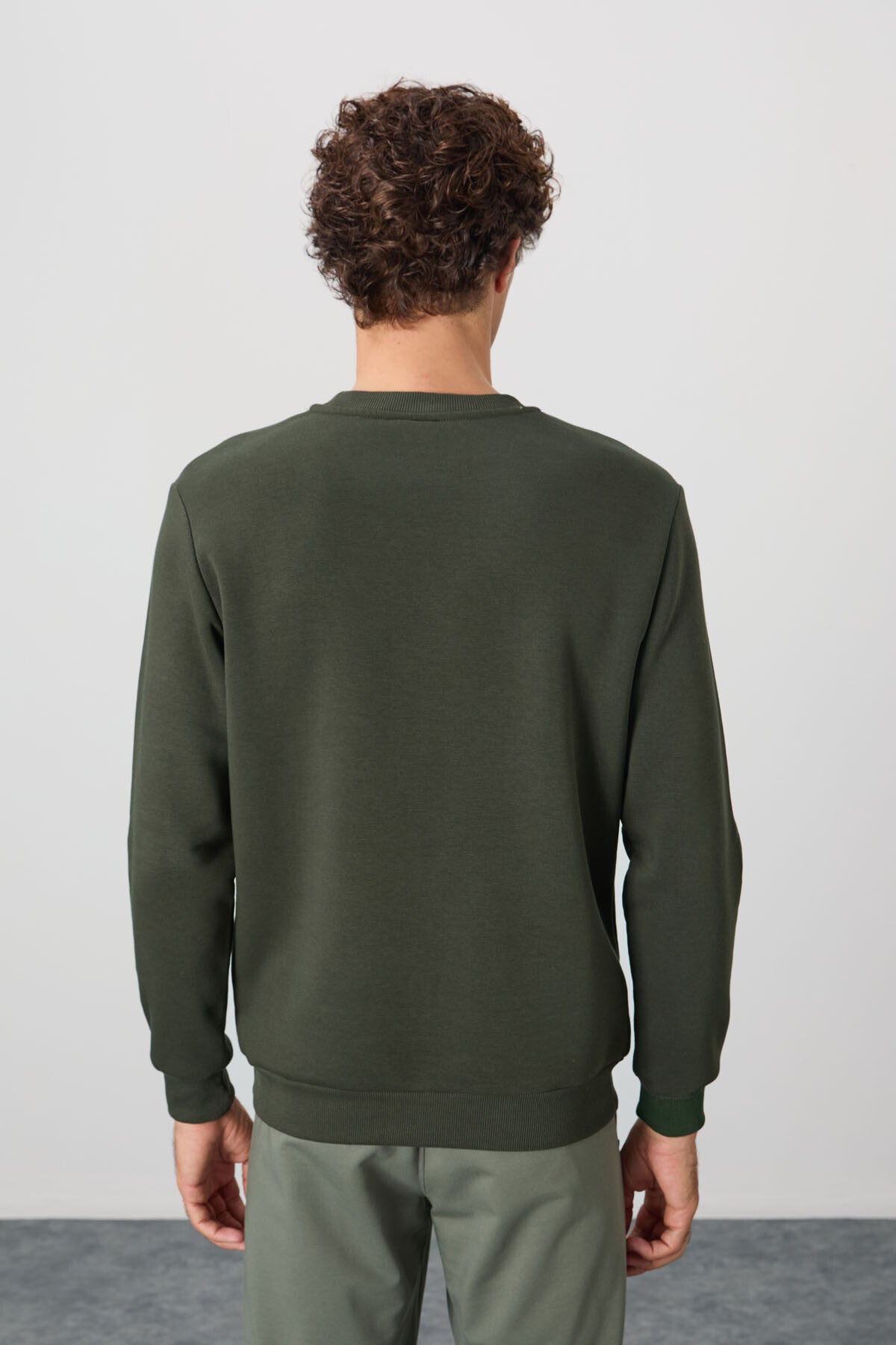 Omar Haki Şardonlu Erkek Sweatshirt - 88137