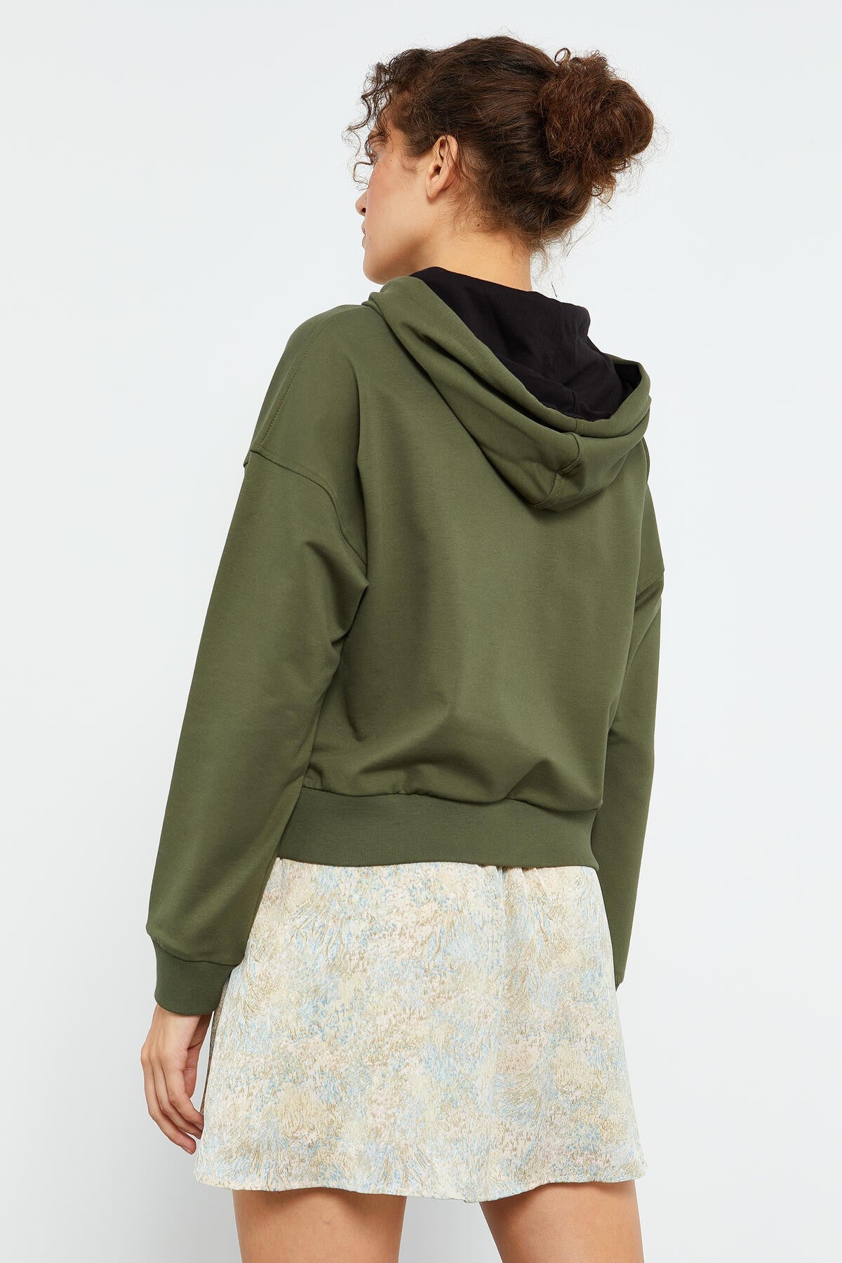 Haki Uzun Kol Rahat Form Kapüşonlu Kadın Sweatshirt - 97115