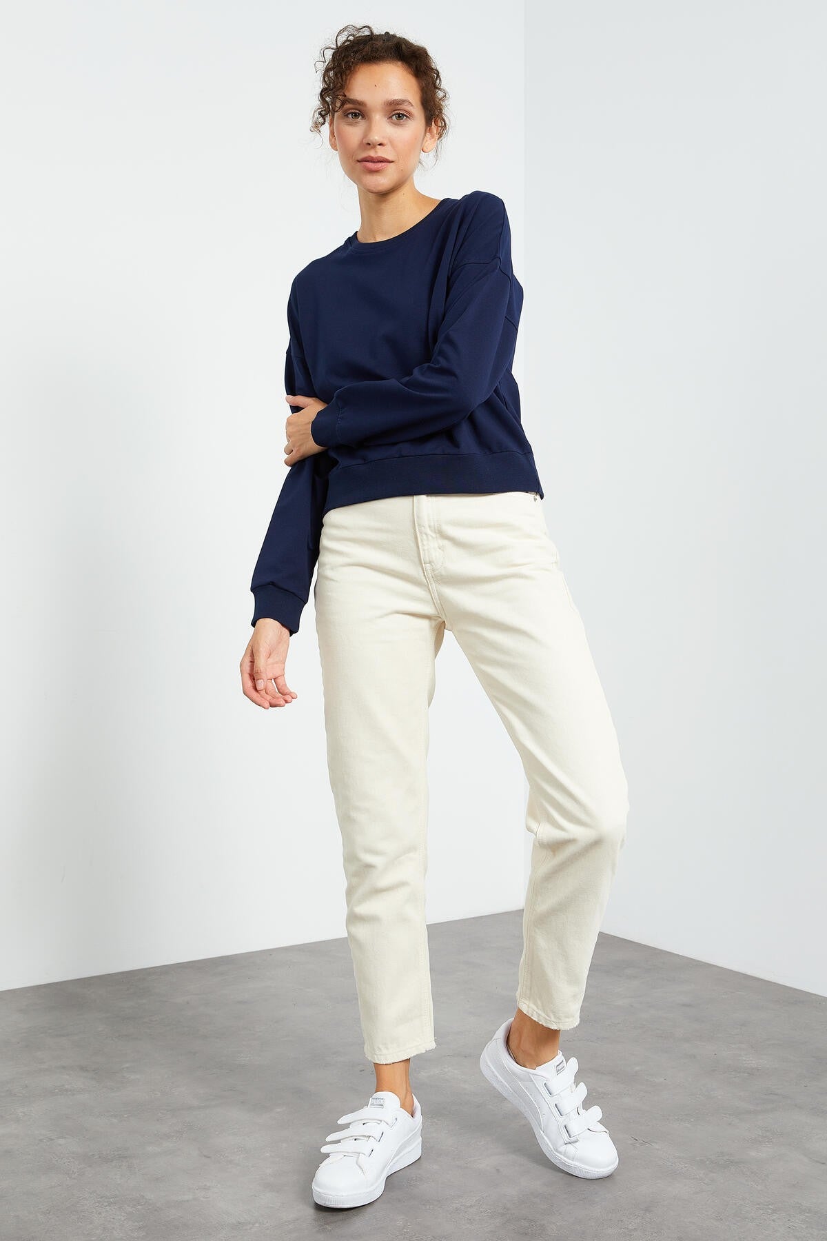 İndigo Basic Rahat Form O Yaka Kadın Sweatshirt - 97114