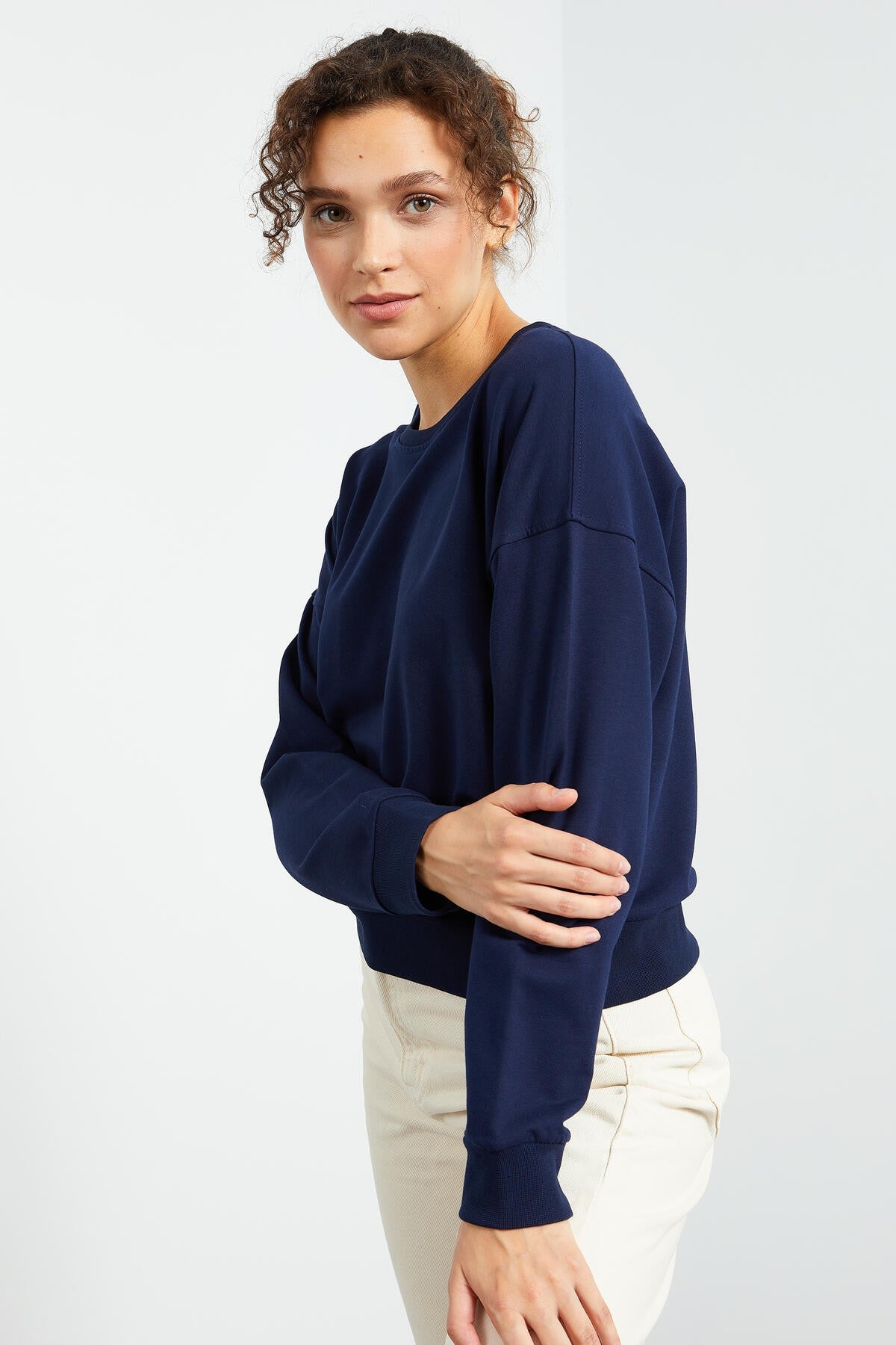 İndigo Basic Rahat Form O Yaka Kadın Sweatshirt - 97114