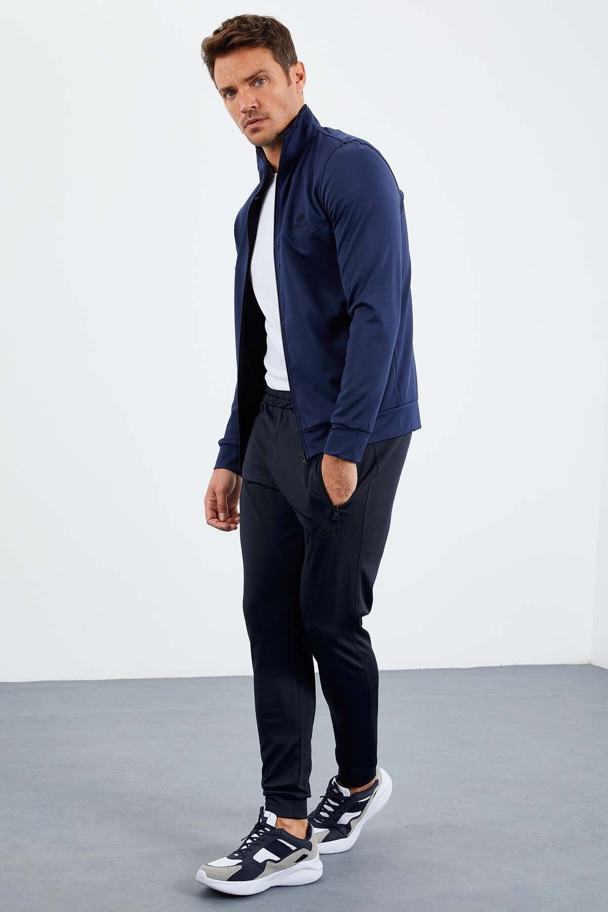İndigo Dik Yaka Fermuarlı Standart Kalıp Manşetli Erkek Eşofman Takım - 85160