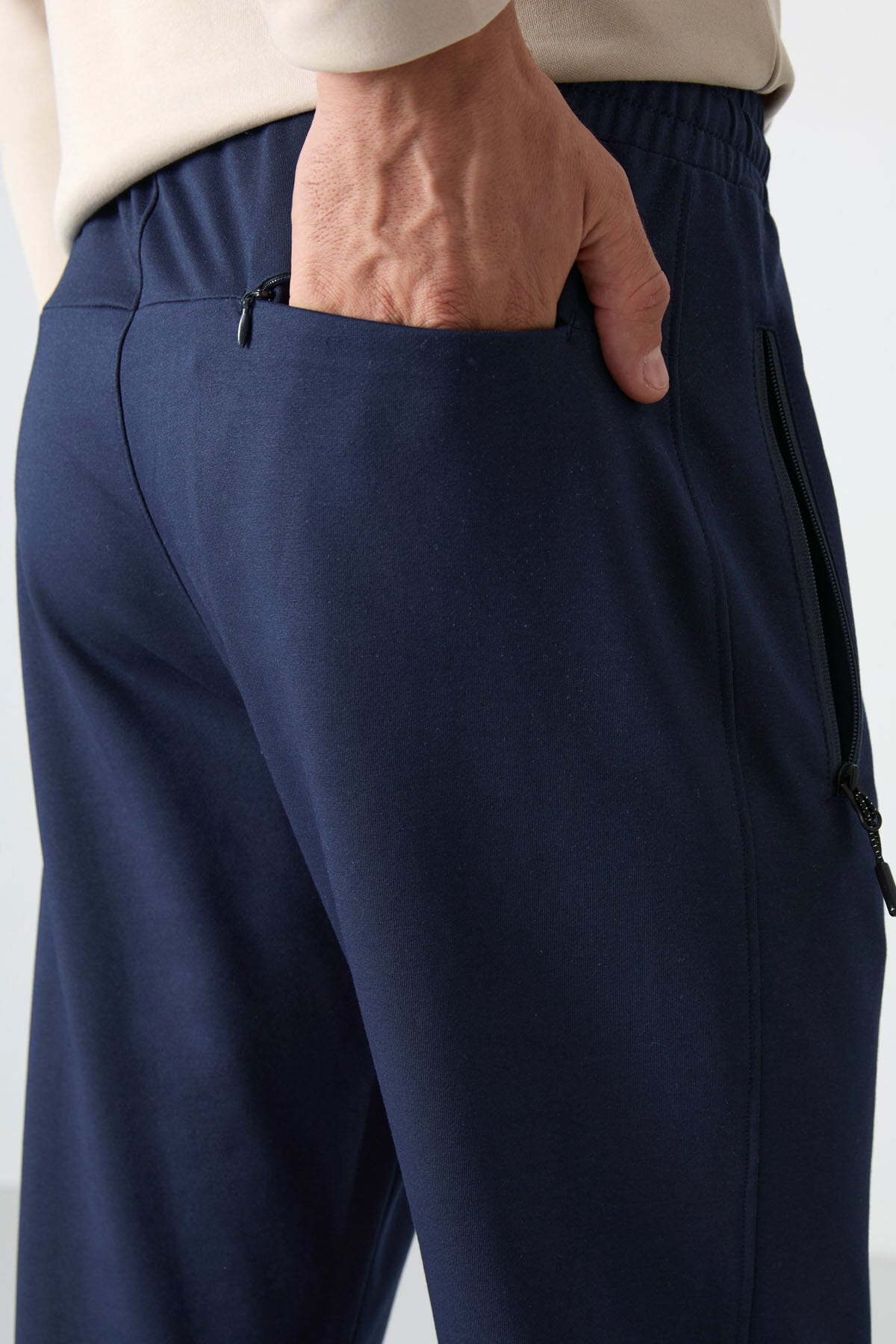 İndigo Fermuarlı Üç Cepli Dar Kalıp Klasik Paça Erkek Eşofman Alt - 84671