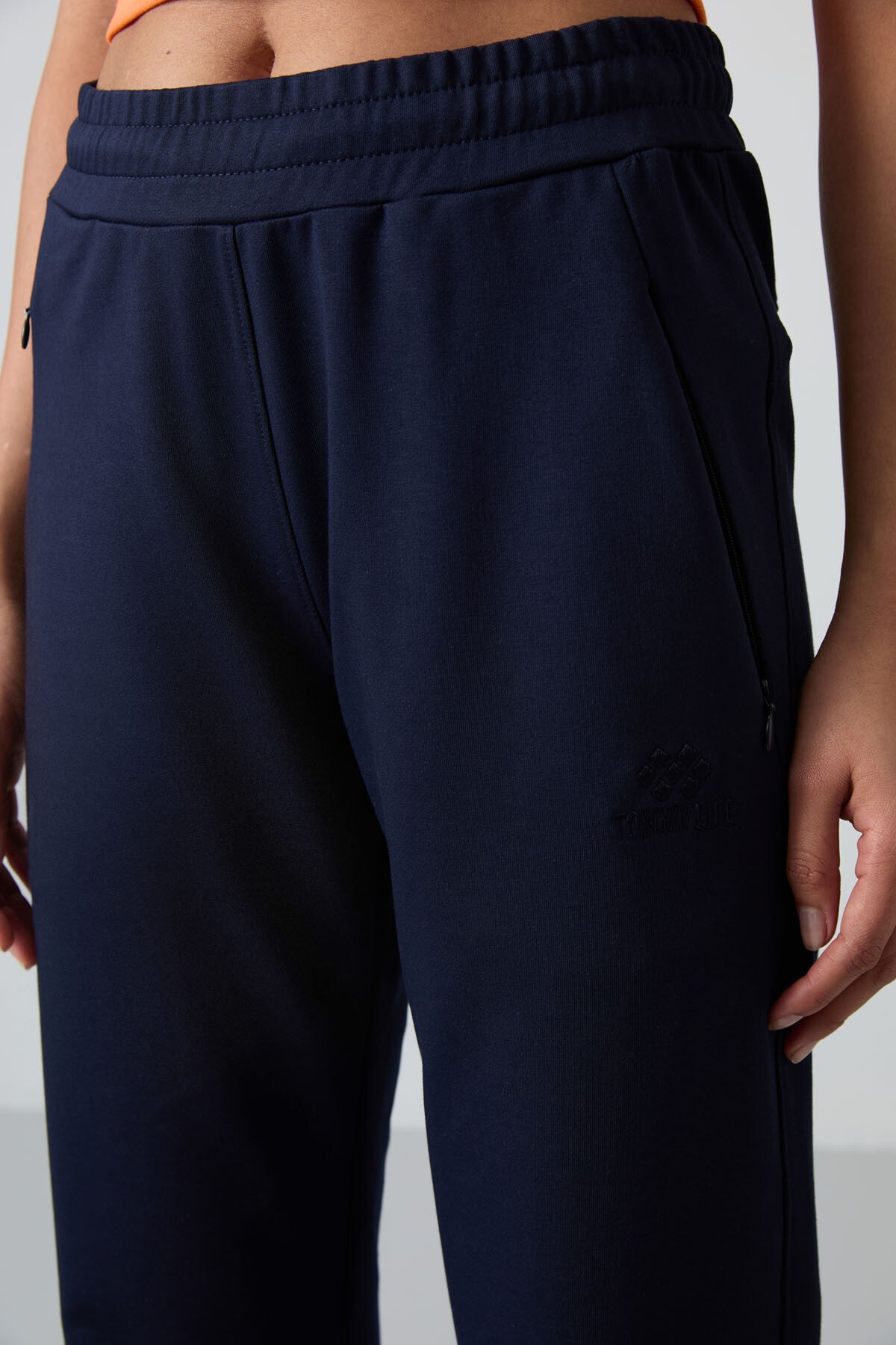 İndigo Gizli Fermuar Cepli Rahat Form Klasik Paça Kadın Eşofman Alt - 94148