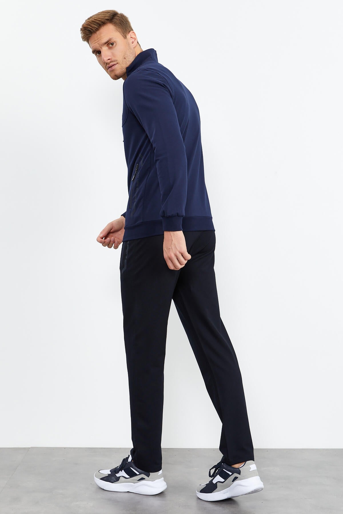 İndigo - Lacivert Dik Yaka Fermuarlı Standart Kalıp Klasik Paça Erkek Eşofman Takımı - 85152