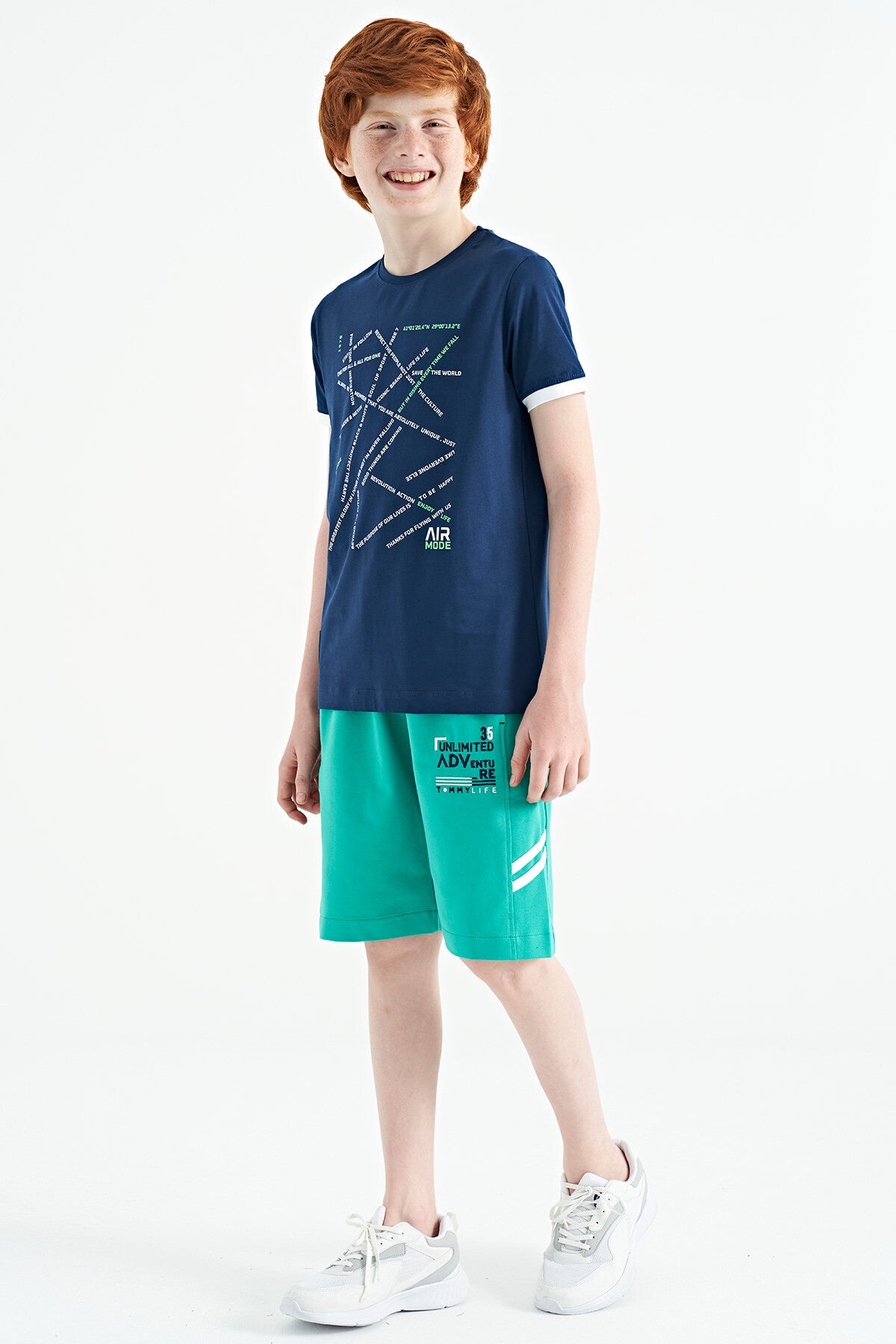 İndigo Minimal Yazı Baskılı Standart Kalıp O Yaka Erkek Çocuk T-Shirt - 11132