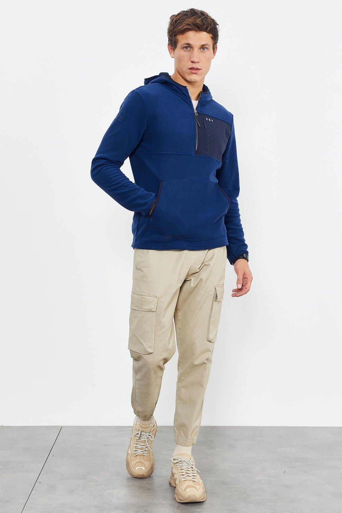 İndigo Nakışlı Yarım Fermuar Kapüşonlu Standart Kalıp Erkek Polar Sweatshirt - 87996