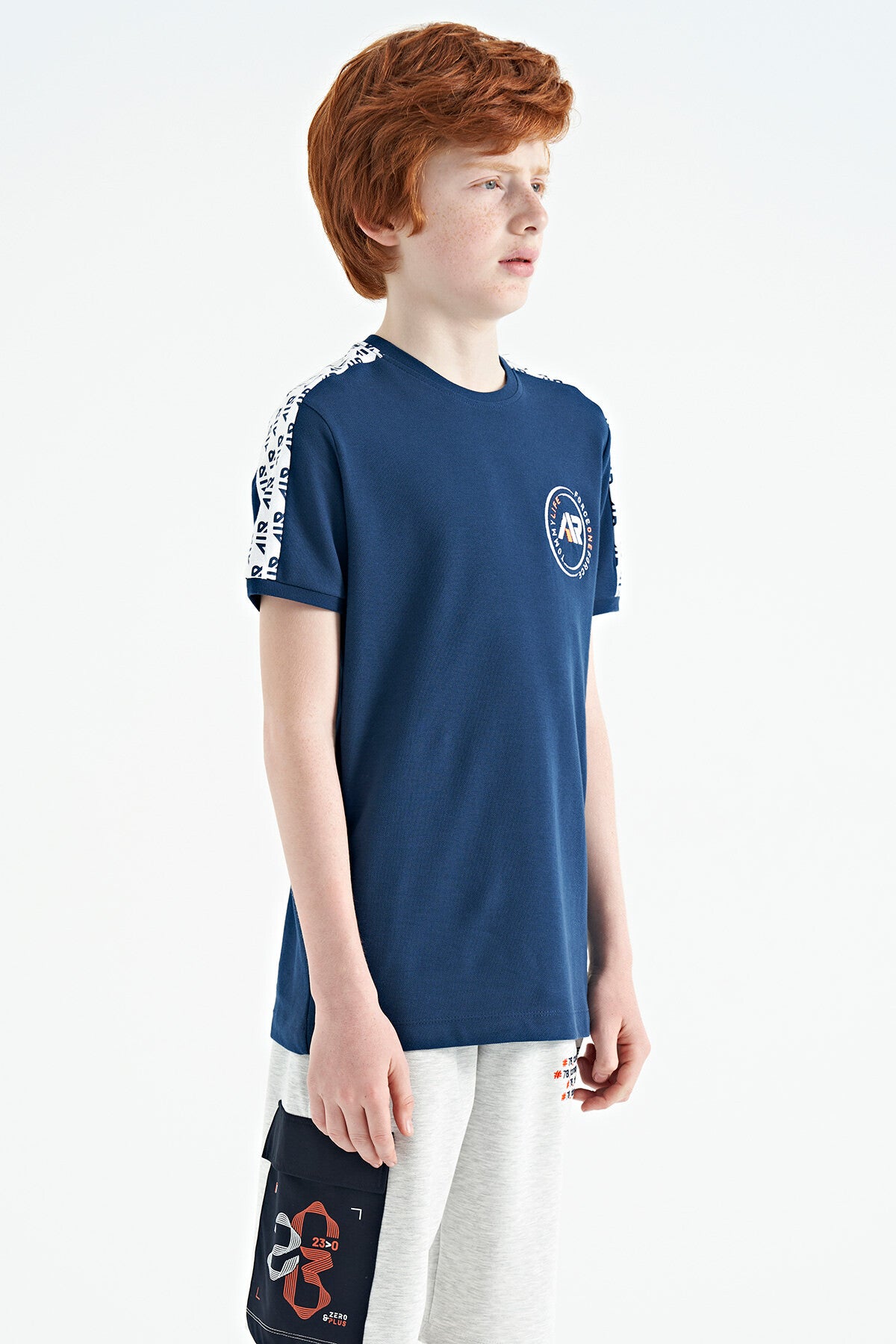 İndigo Omuz Baskı Detaylı Standart Kalıp O Yaka Erkek Çocuk T-Shirt - 11121