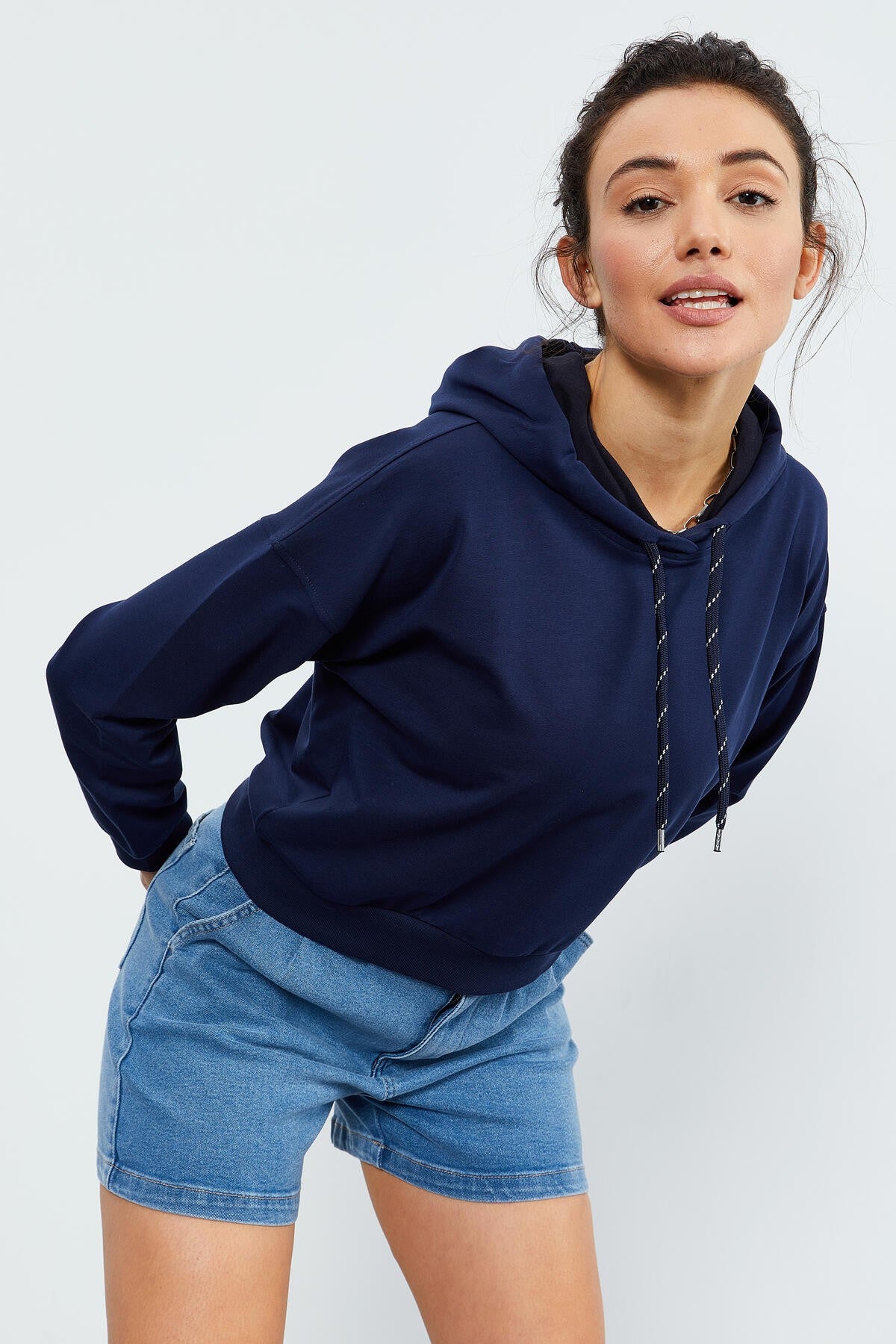 İndigo Uzun Kol Rahat Form Kapüşonlu Kadın Sweatshirt - 97115