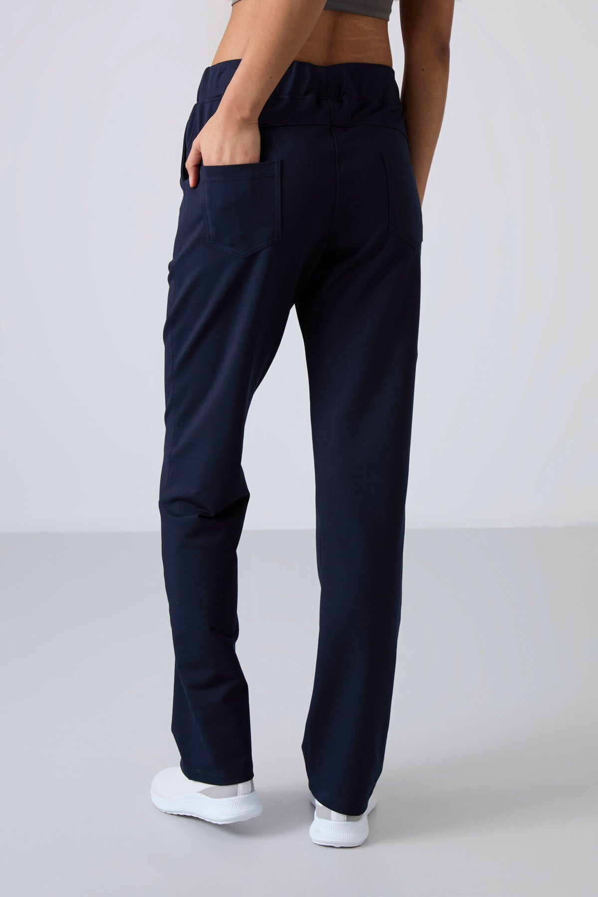 İndigo Yüksek Bel Cepli Rahat Form Klasik Paça Kadın Eşofman Alt - 94185