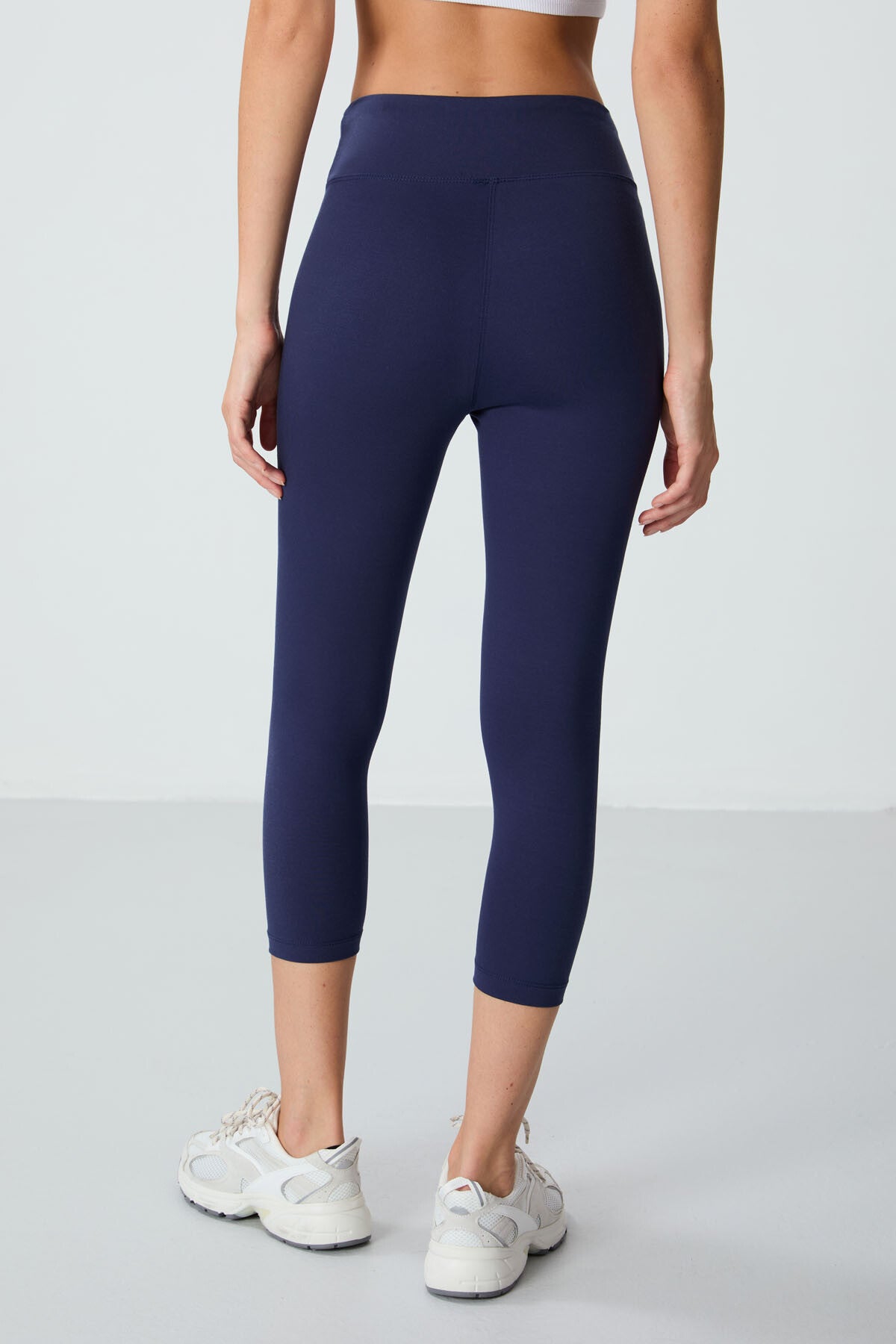 İndigo Yüksek Bel Slim Fit Dar Paça Kadın Kapri Tayt - 93097