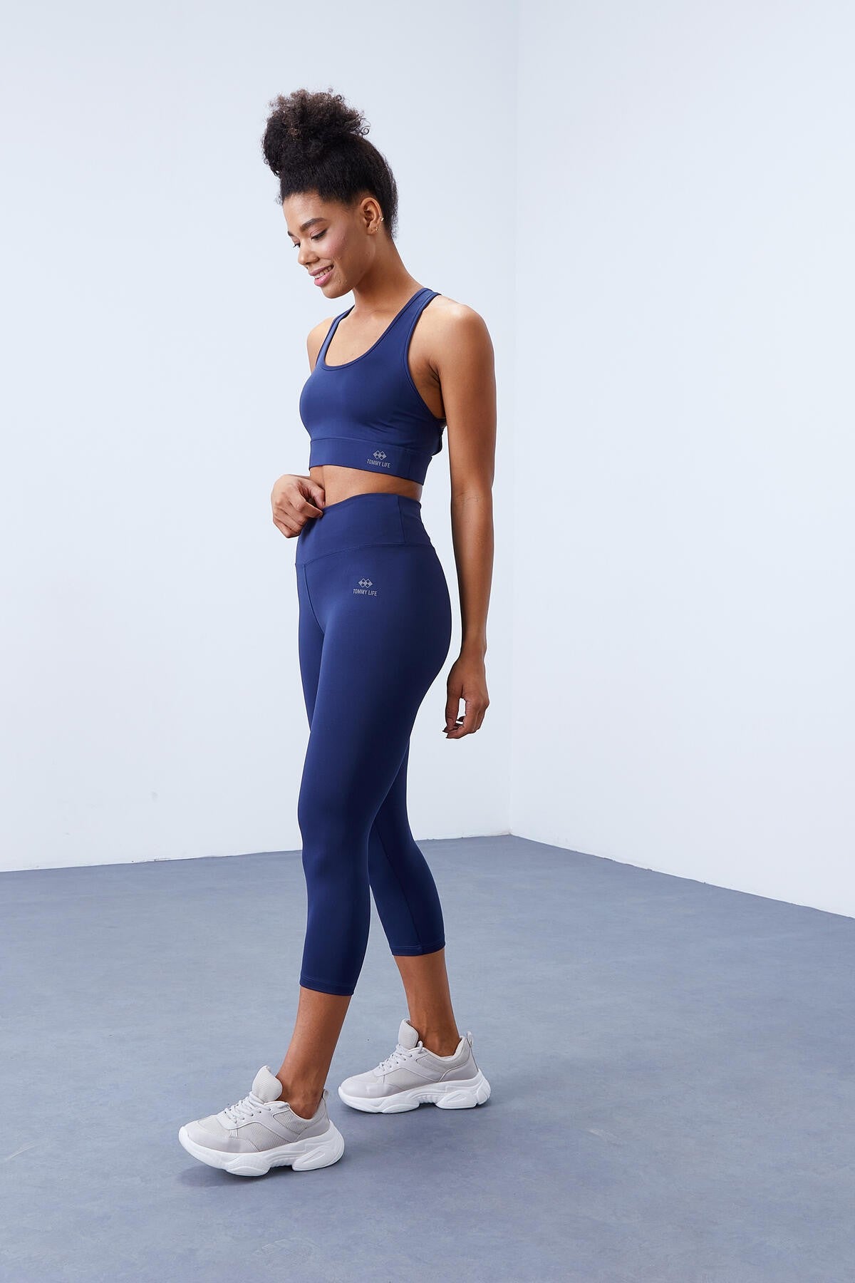 İndigo Yüksek Bel Toparlayıcı Çapraz Sırt Detaylı Slim Fit Kadın Tayt Takım - 95283