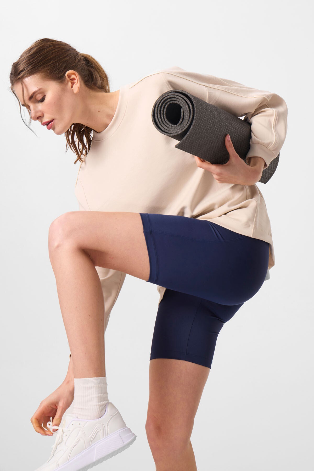 İndigo Yüksek Bel Toparlayıcı Kısa Biker Kadın Tayt - 91007