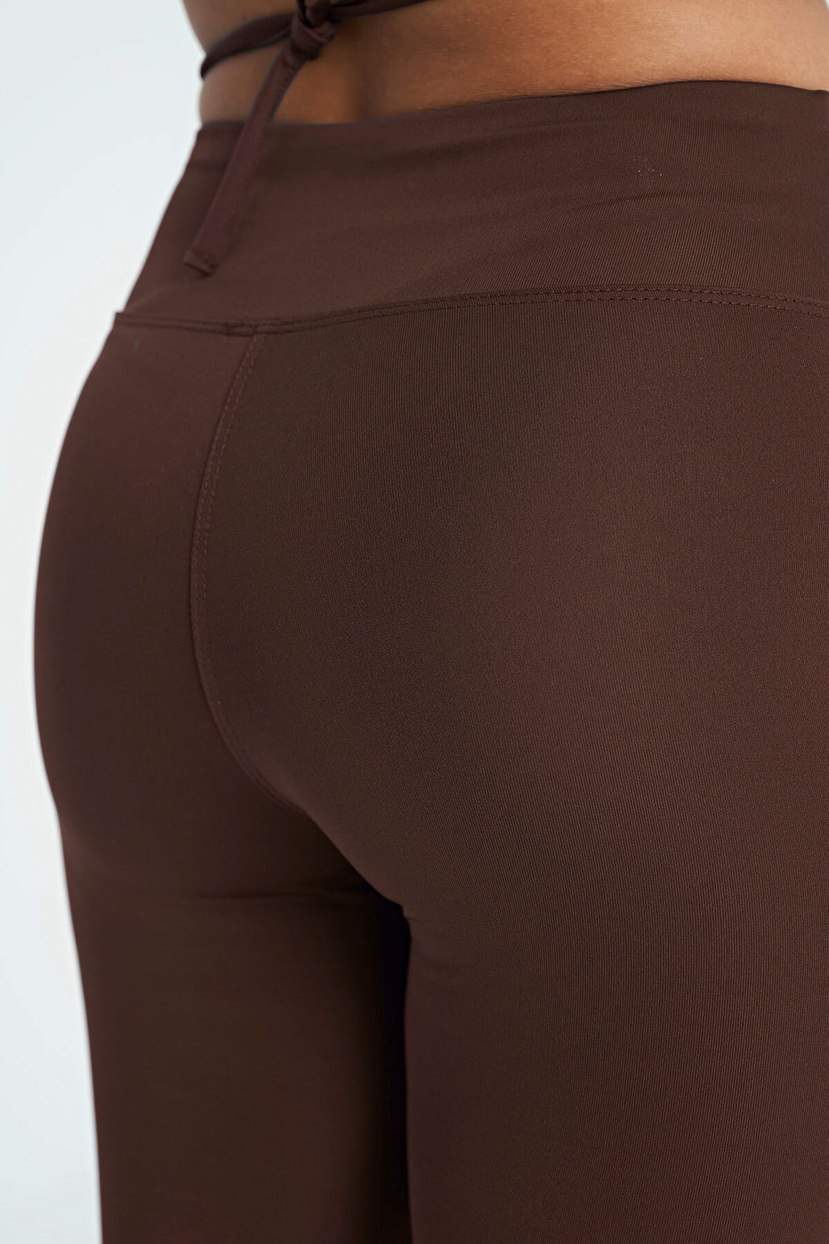 Kahverengi Logo Baskı Detaylı Yüksek Bel Dalgıç Kumaş Slim Fit Kadın Tayt - 94627