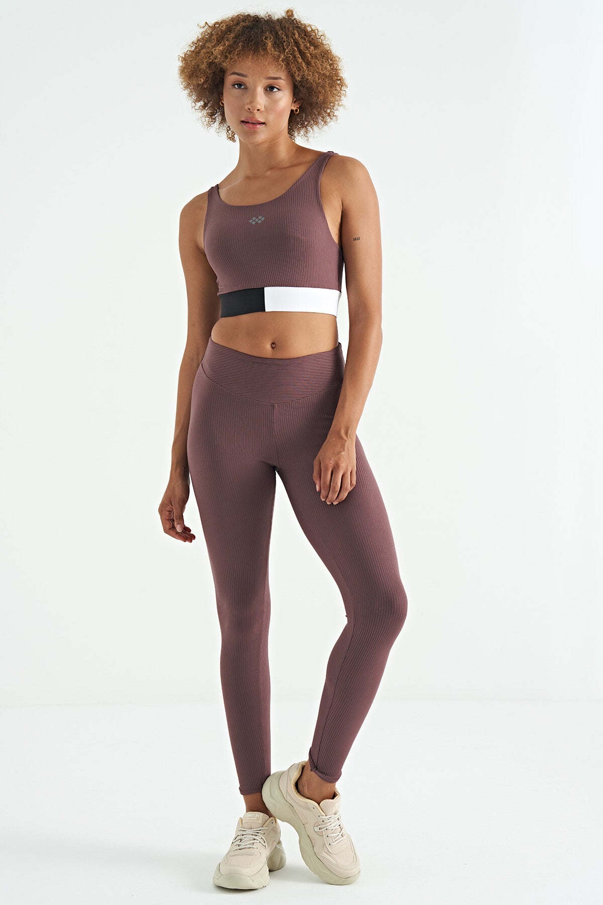 Kahverengi Renk Bloklu Logo Baskılı Dar Kalıp Fitilli Kadın Büstiyer - 97275