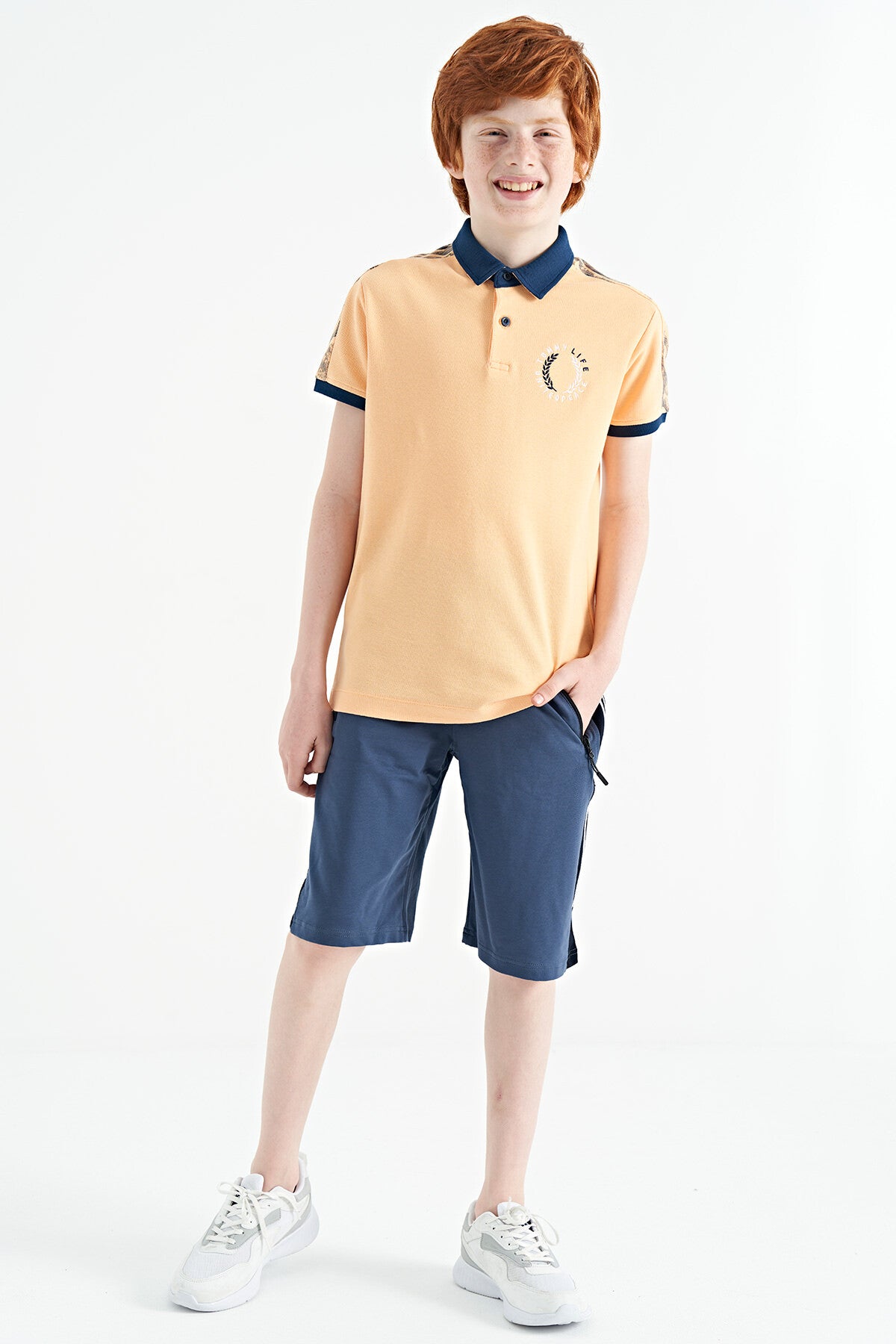 Kavun Içi Baskı Detaylı Pola Yaka Standart Kalıp Erkek Çocuk T-Shırt - 11166