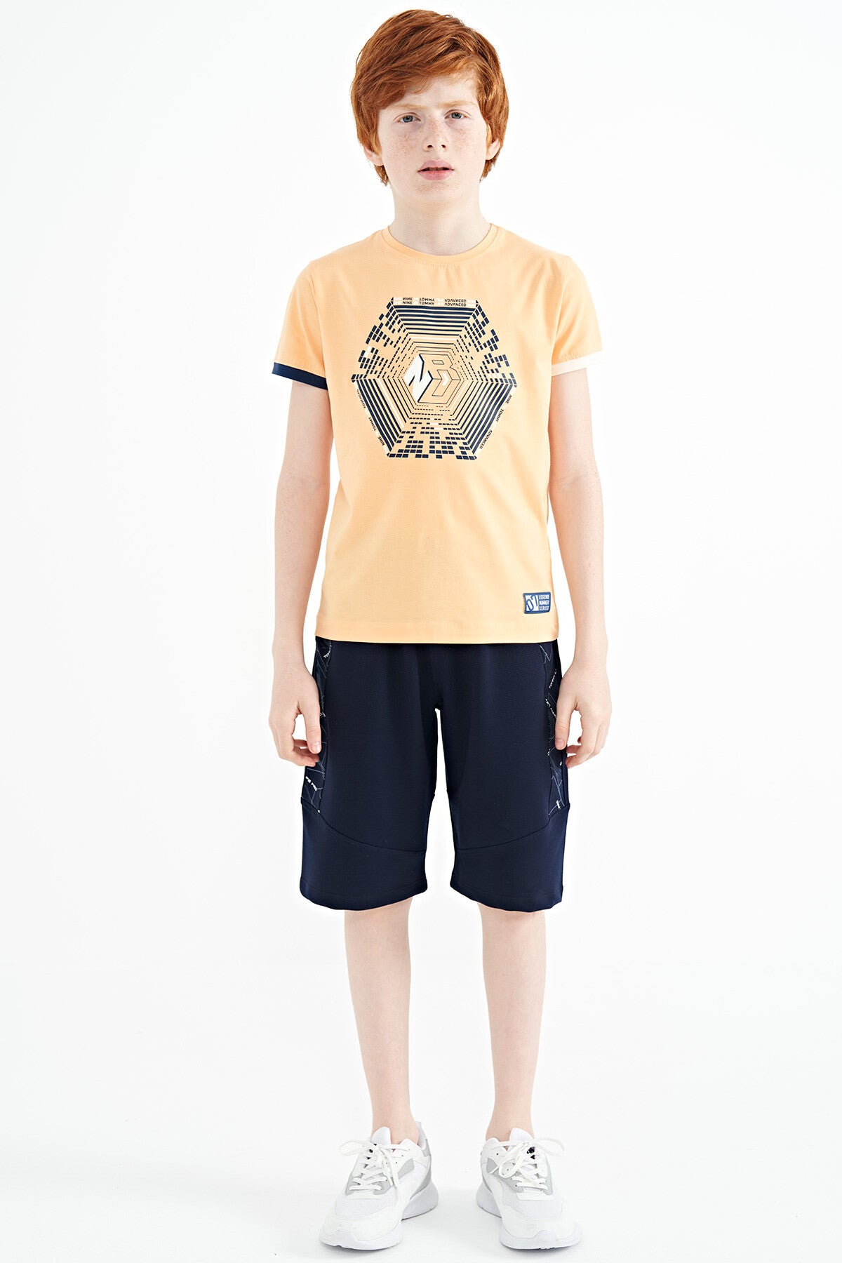 Kavun Içi Kol Ucu Renkli Detaylı Baskılı Standart Kalıp Erkek Çocuk T-Shirt - 11156