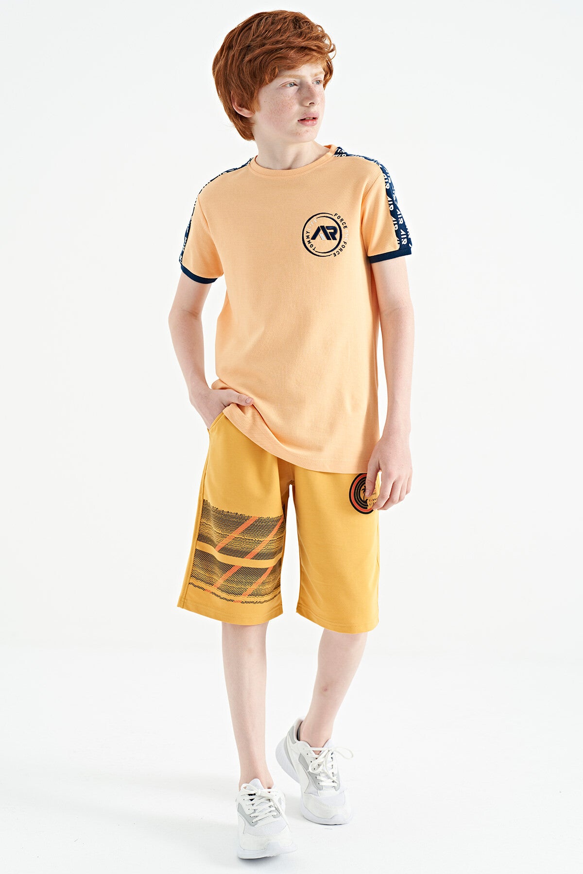 Kavun Içi Omuz Baskı Detaylı Standart Kalıp O Yaka Erkek Çocuk T-Shirt - 11121