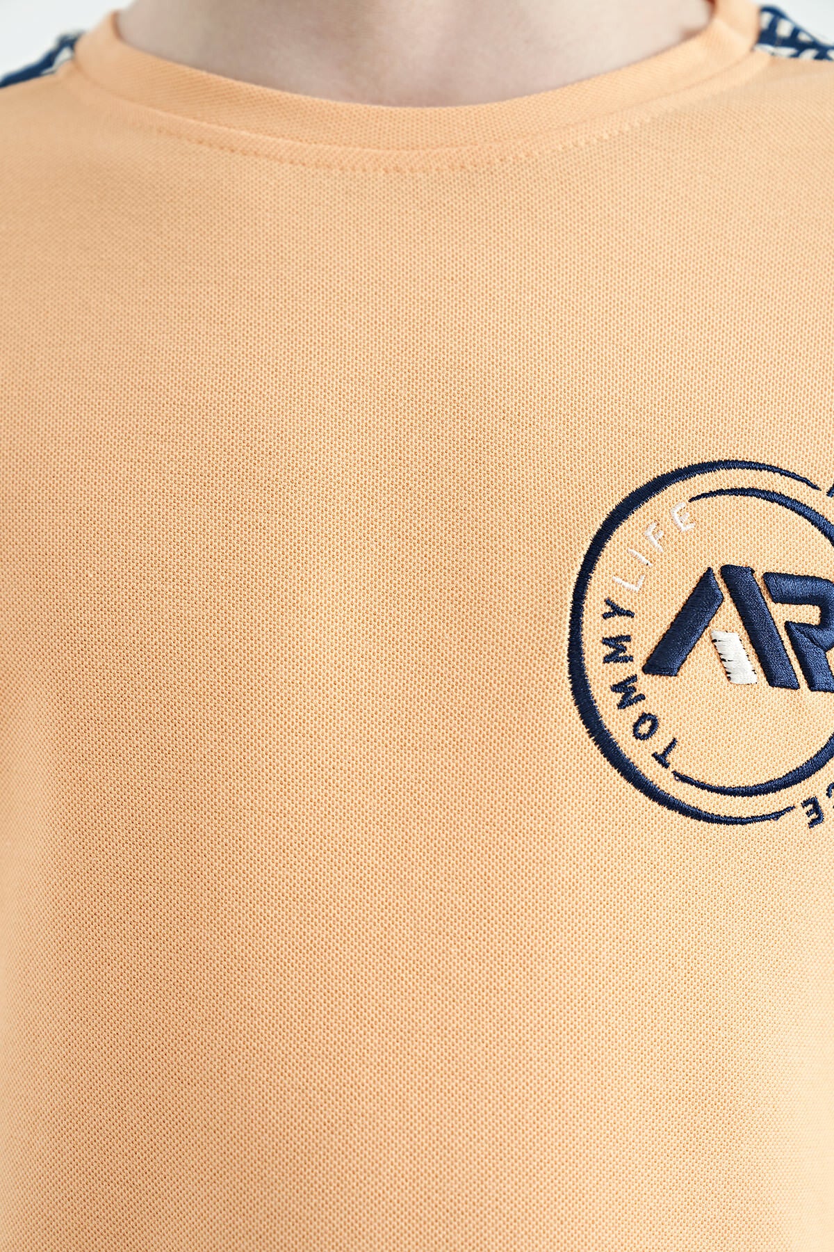 Kavun Içi Omuz Baskı Detaylı Standart Kalıp O Yaka Erkek Çocuk T-Shirt - 11121