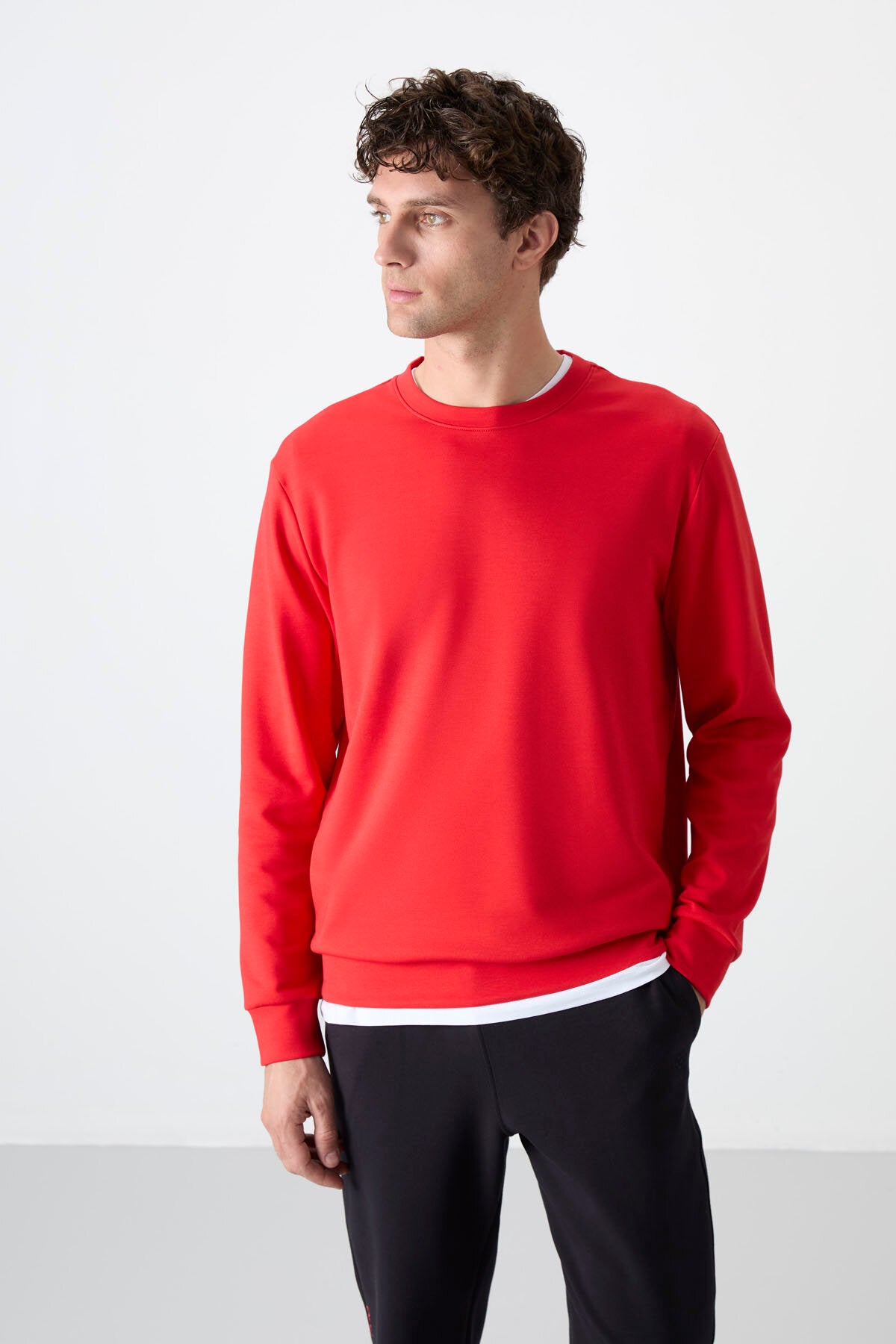 Kırmızı Basic O Yaka Rahat Form Erkek Sweatshirt - 88053