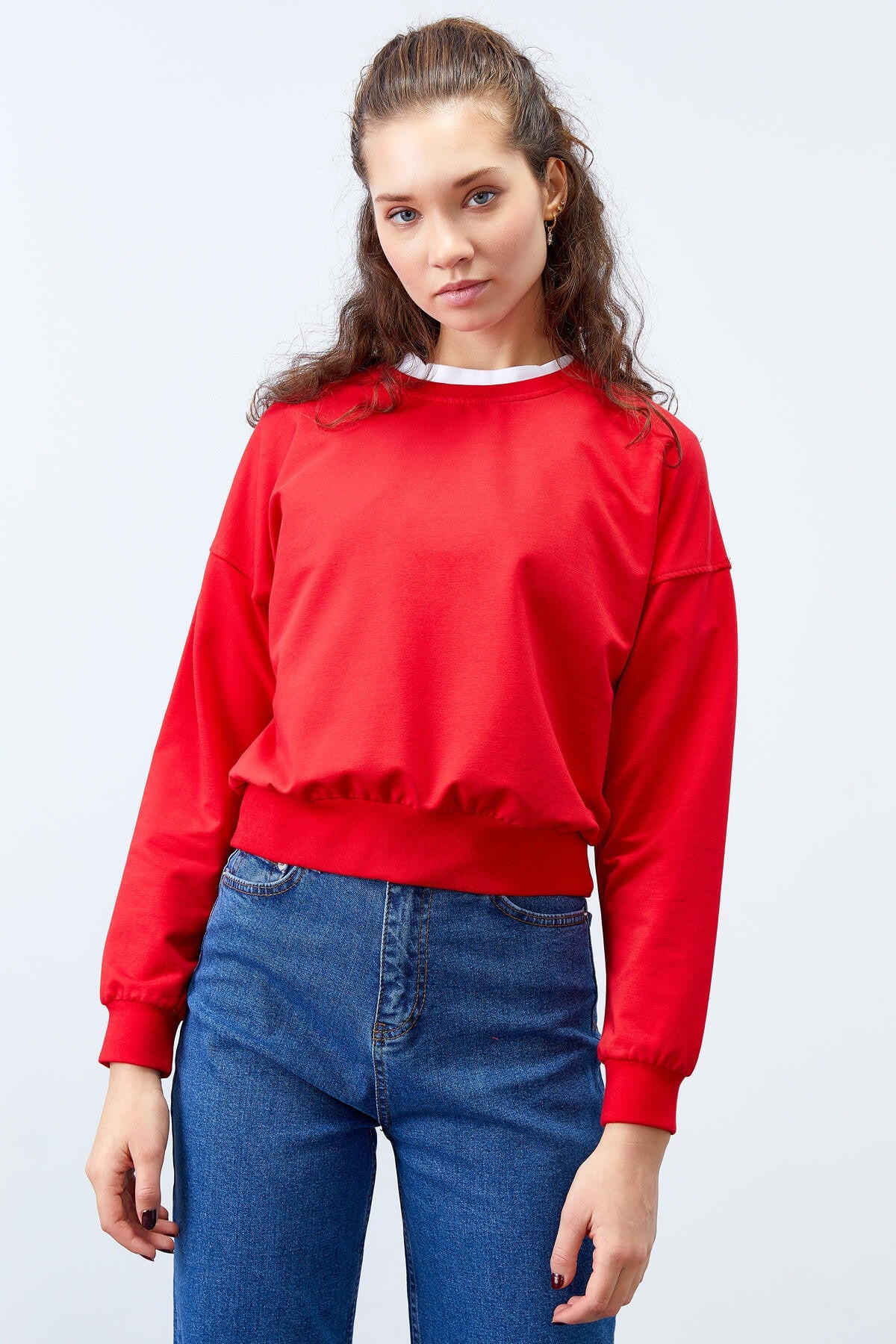 Kırmızı Basic Rahat Form O Yaka Kadın Sweatshirt - 97114