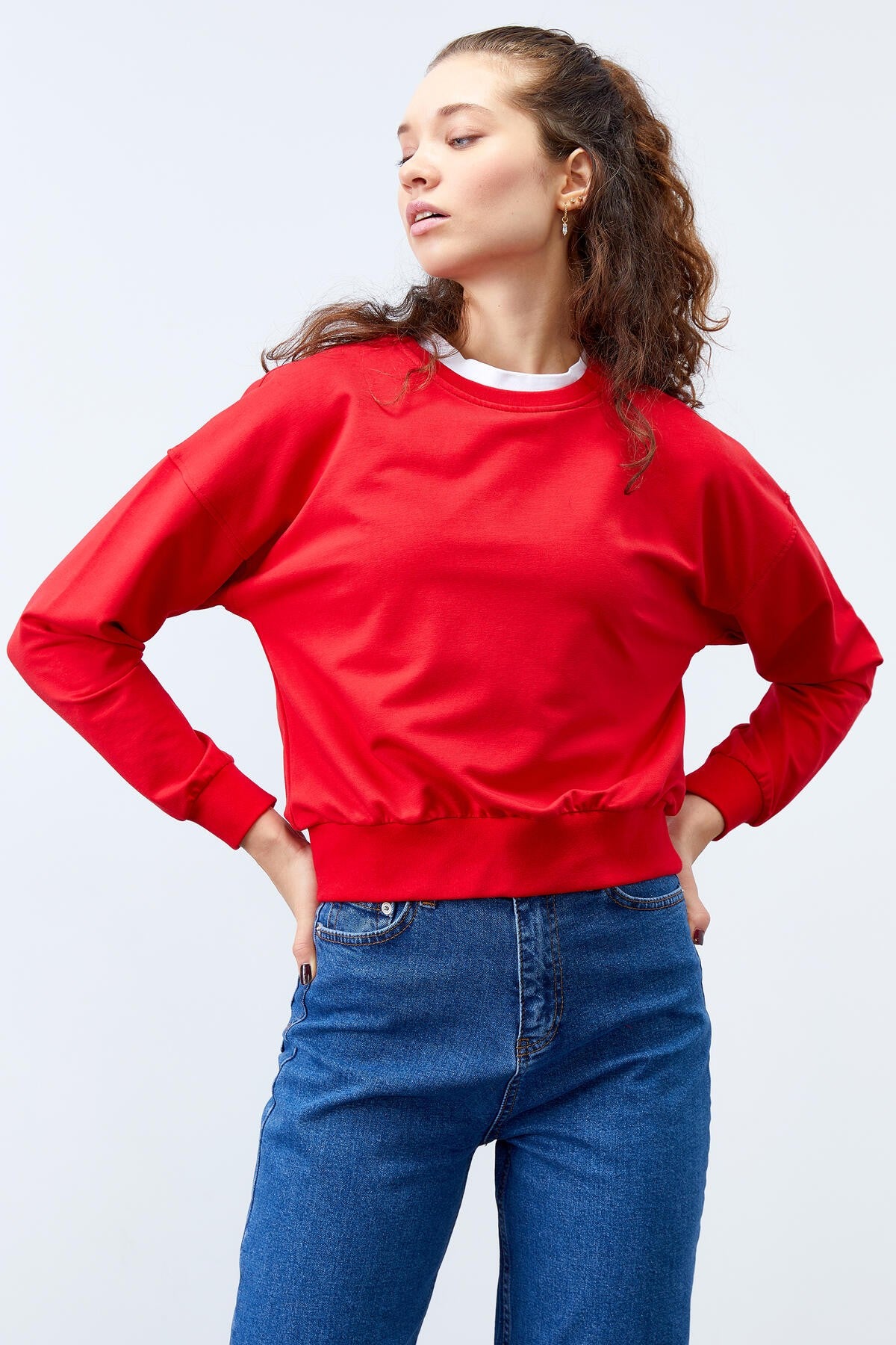 Kırmızı Basic Rahat Form O Yaka Kadın Sweatshirt - 97114