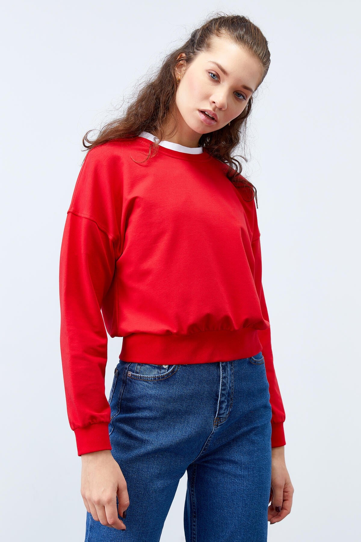 Kırmızı Basic Rahat Form O Yaka Kadın Sweatshirt - 97114