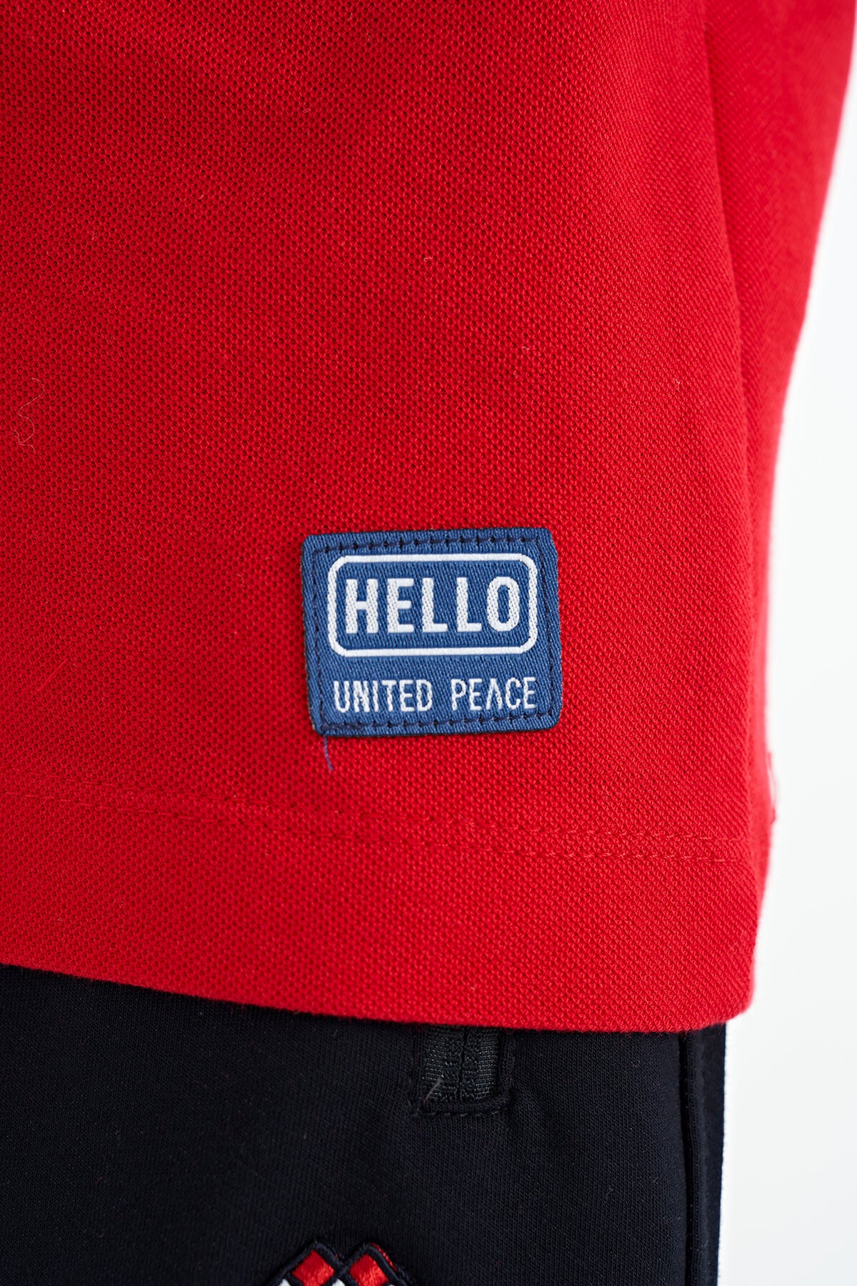 Kırmızı Baskı Detaylı O Yaka Standart Kalıp Erkek Çocuk T-Shirt - 11145