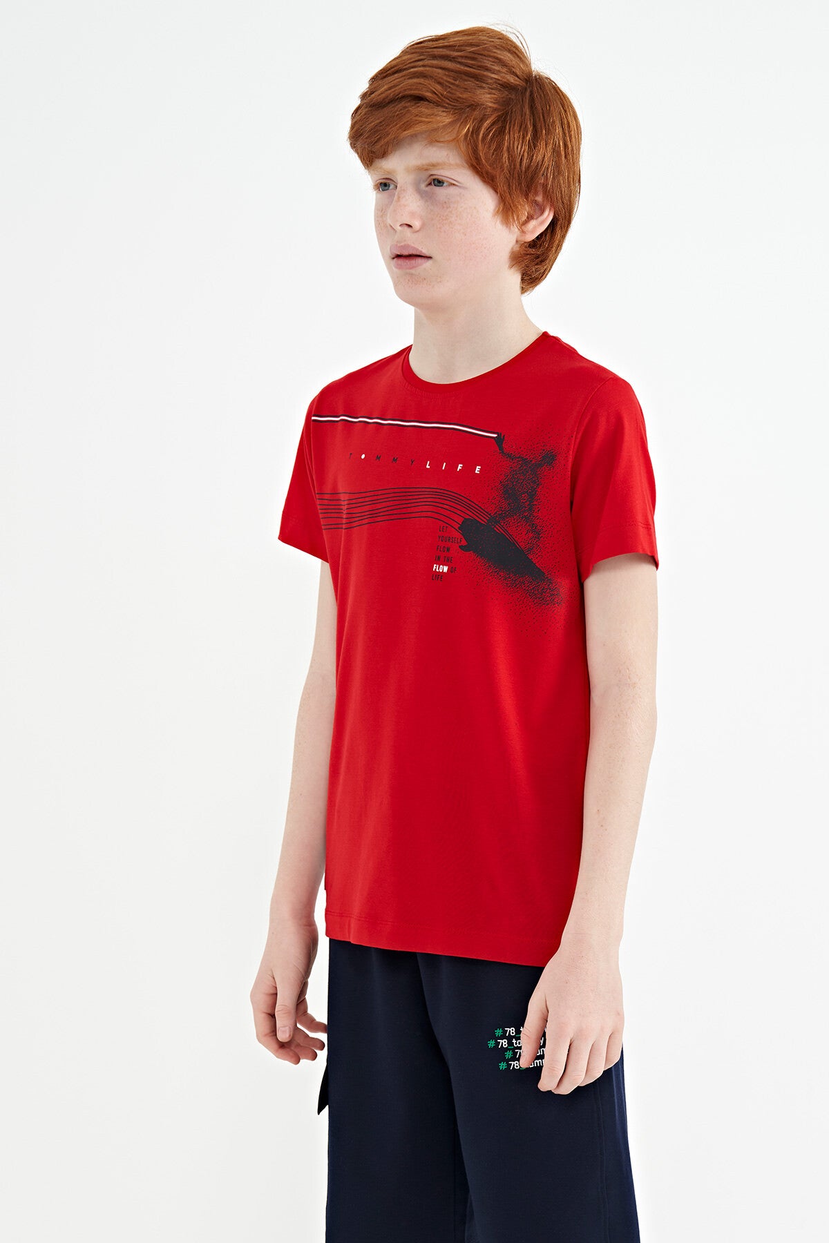 Kırmızı Baskı Detaylı Standart Kalıp O Yaka Erkek Çocuk T-Shirt - 11133