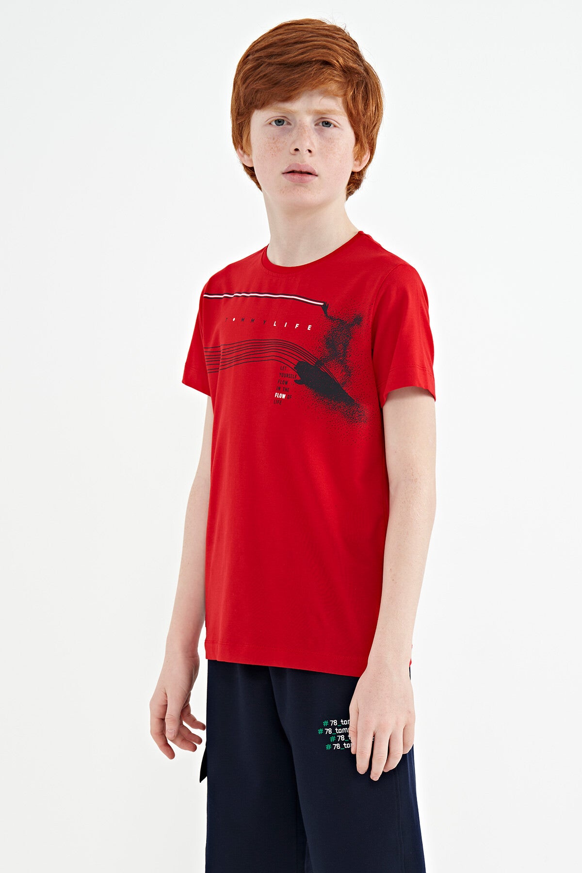 Kırmızı Baskı Detaylı Standart Kalıp O Yaka Erkek Çocuk T-Shirt - 11133