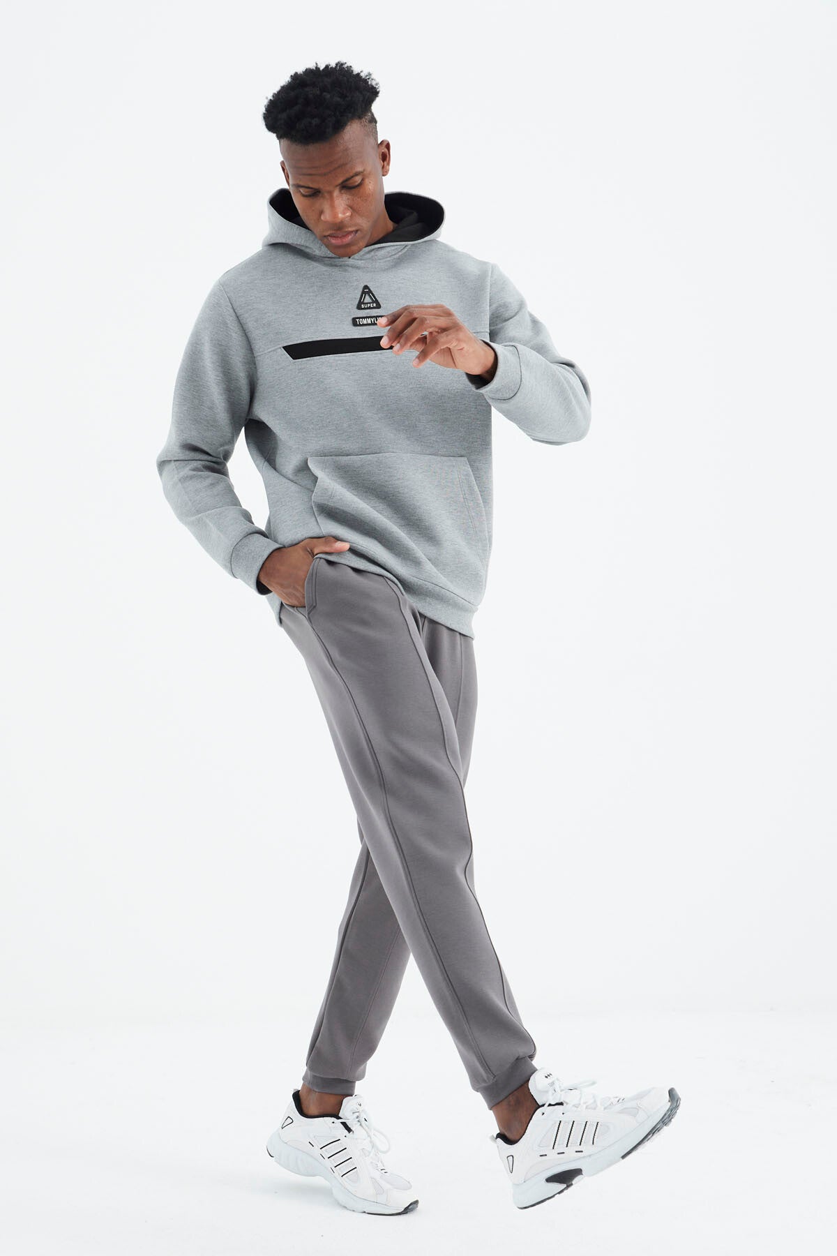 Koyu Gri Bağcıklı Ön Dikiş Detaylı Standart Kalıp Erkek Eşofman Alt - 84994