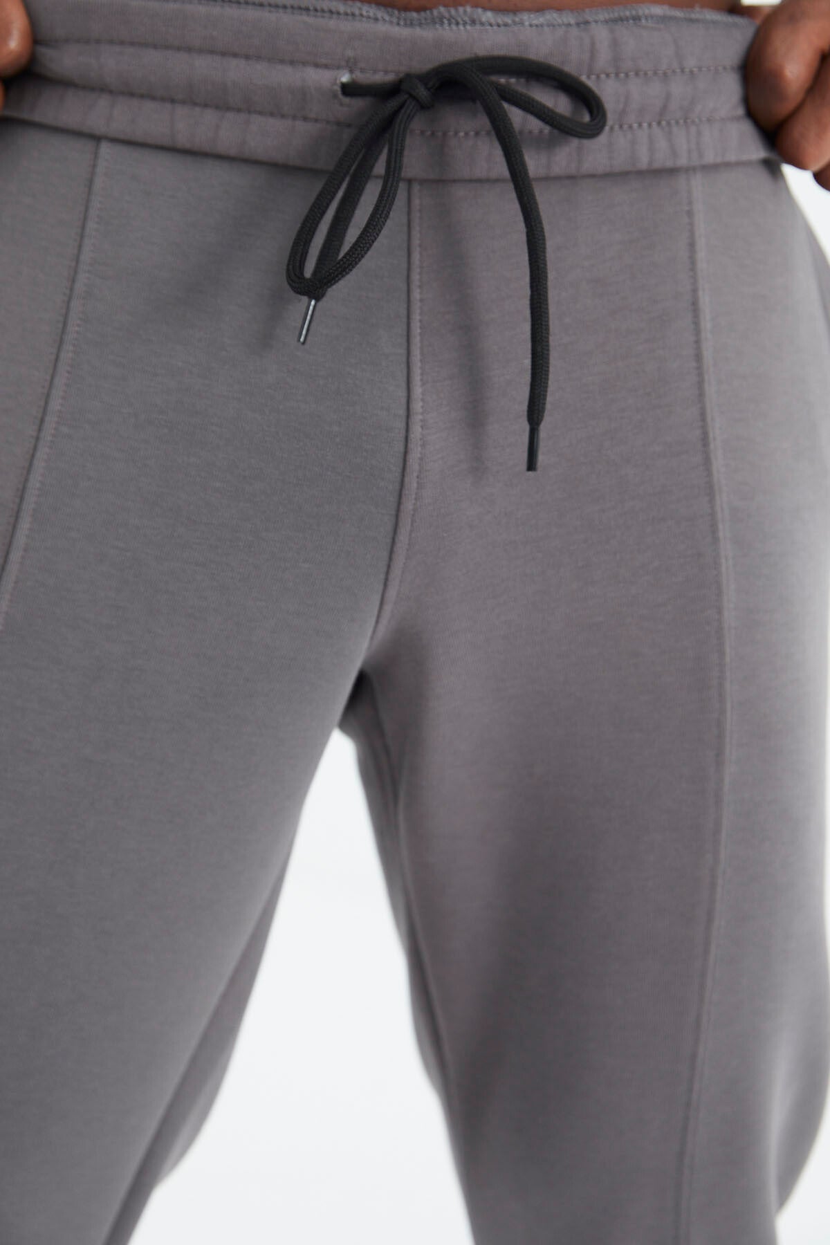 Koyu Gri Bağcıklı Ön Dikiş Detaylı Standart Kalıp Erkek Eşofman Alt - 84994