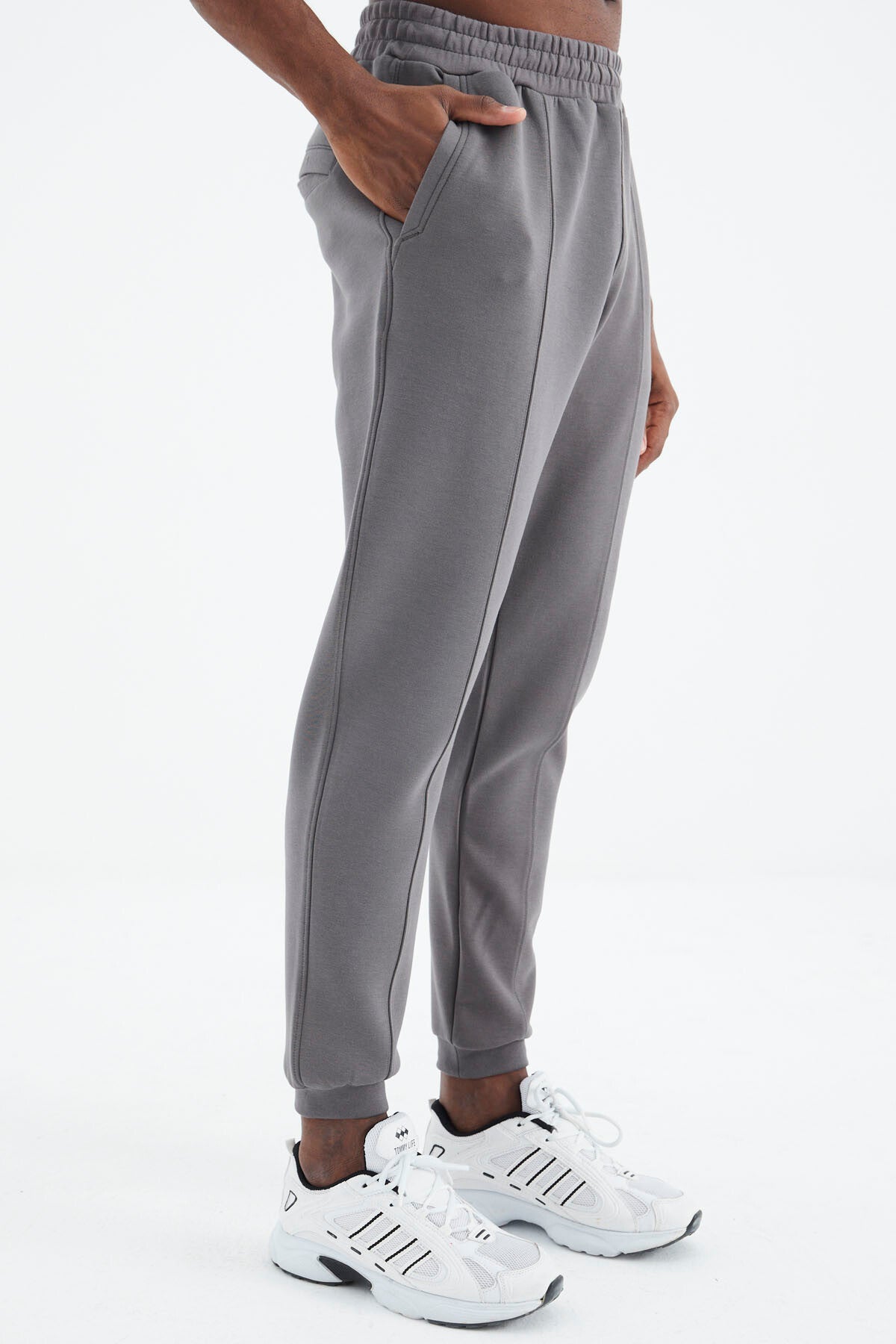 Koyu Gri Bağcıklı Ön Dikiş Detaylı Standart Kalıp Erkek Eşofman Alt - 84994