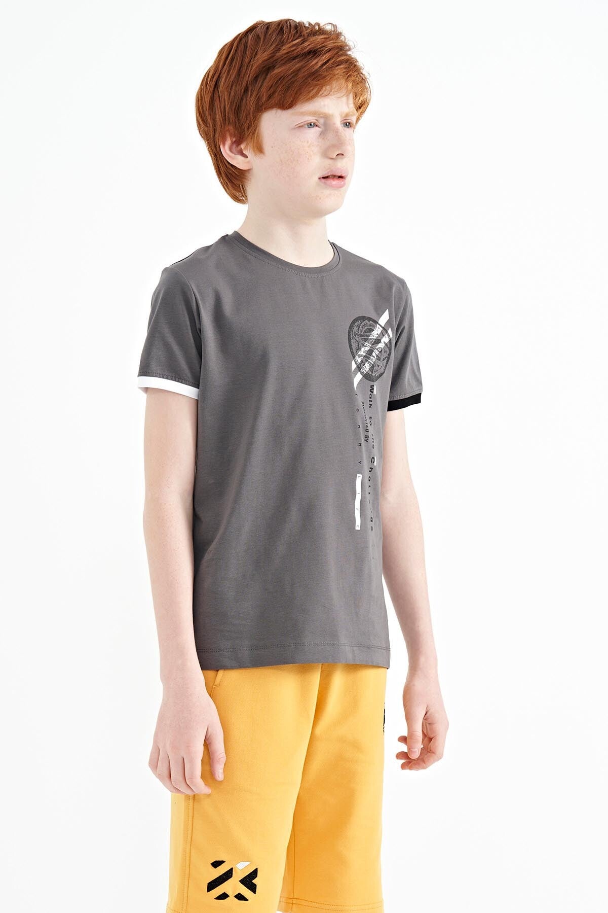 Koyu Gri Baskı Detaylı O Yaka Standart Kalıp Erkek Çocuk T-Shirt - 11131