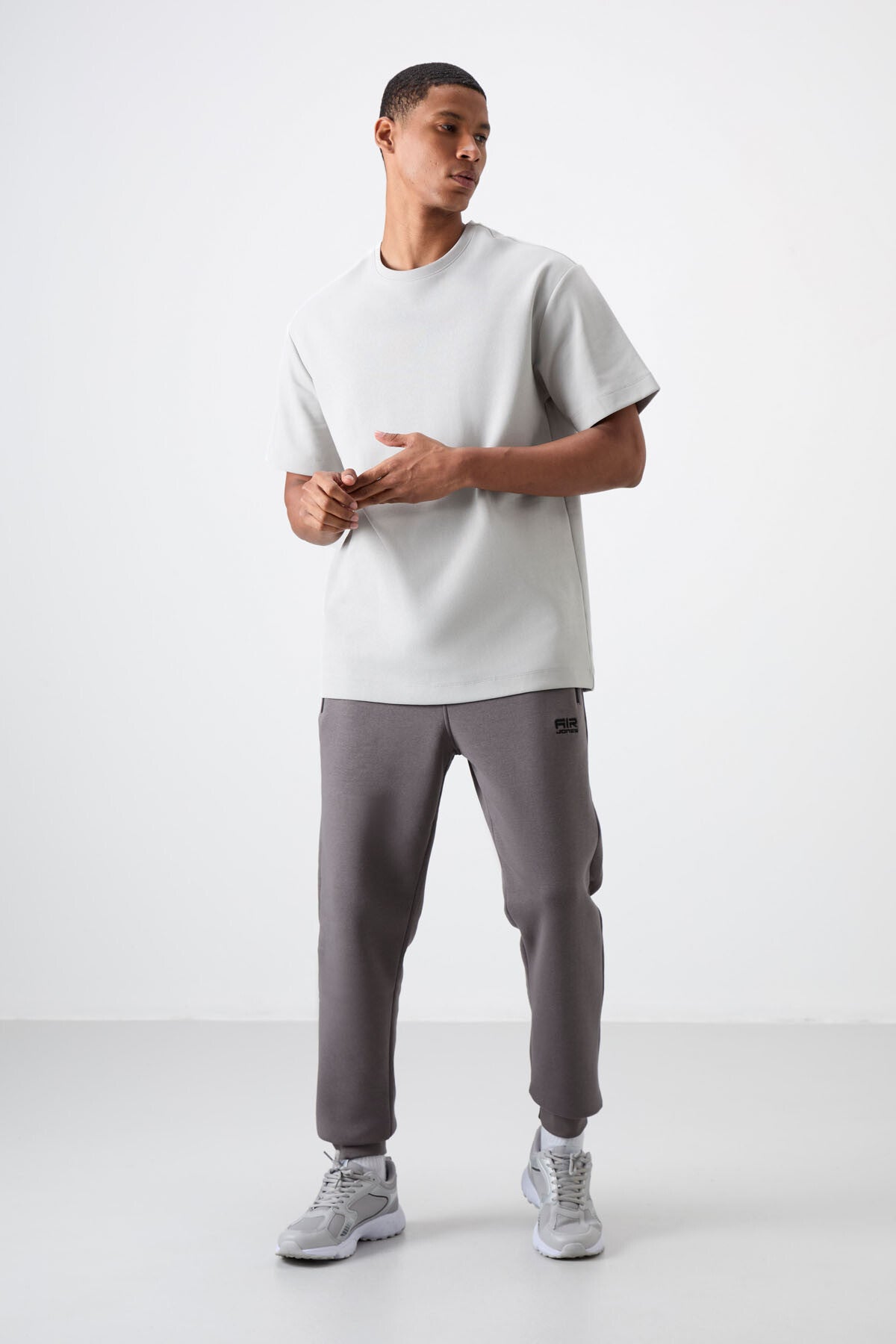 Cesar Koyu Gri Cepli Şardonlu Erkek Eşofman Alt - 84929