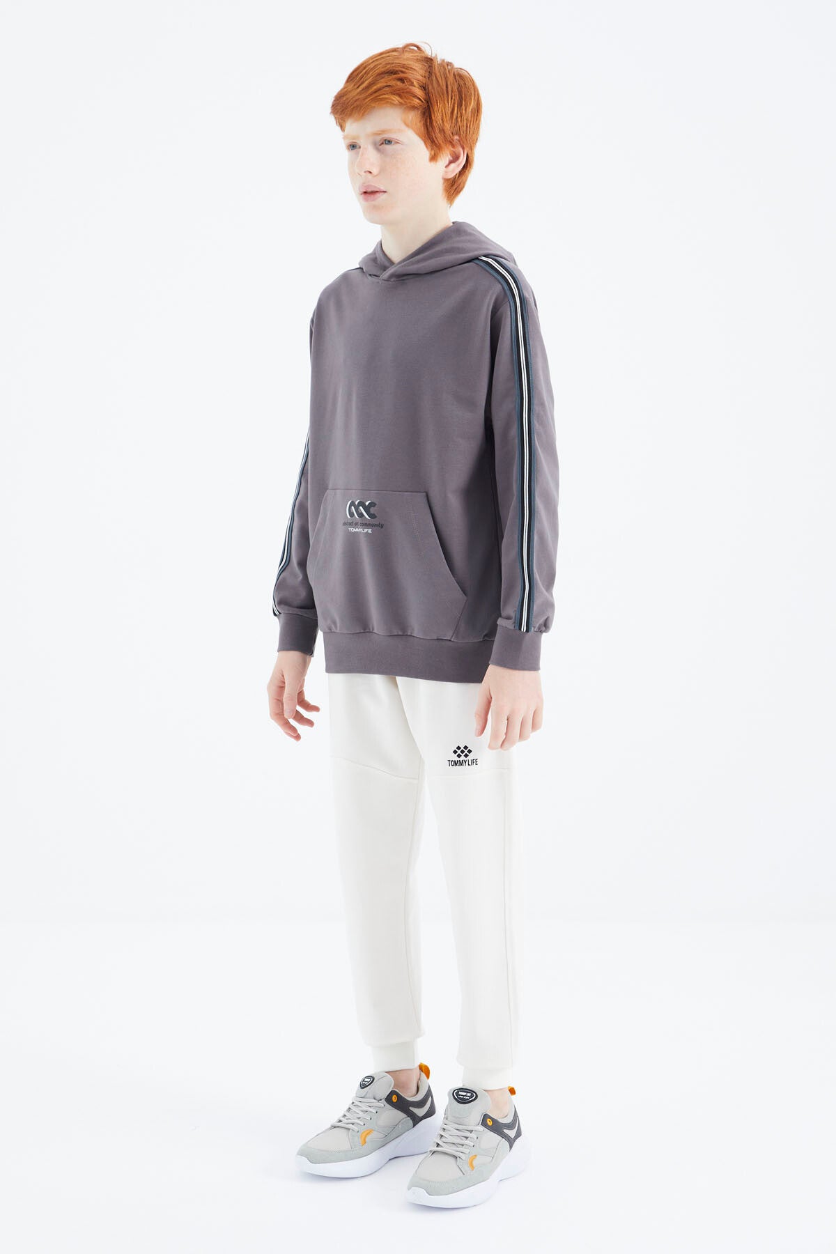 Koyu Gri Kanguru Cepli Erkek Çocuk Sweatshirt - 11176