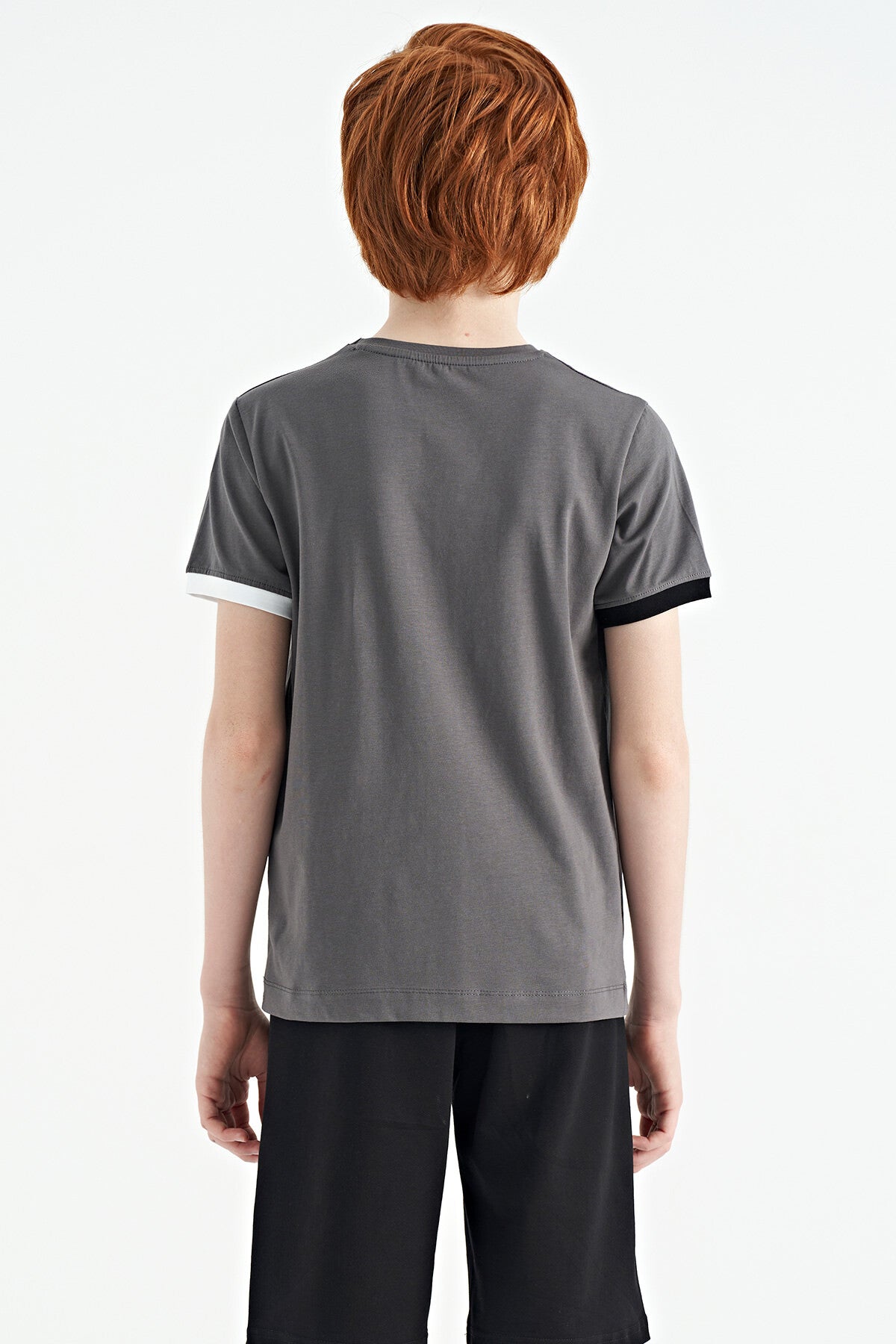 Koyu Gri Yazı Baskılı Standart Kalıp O Yaka Erkek Çocuk T-Shirt - 11105