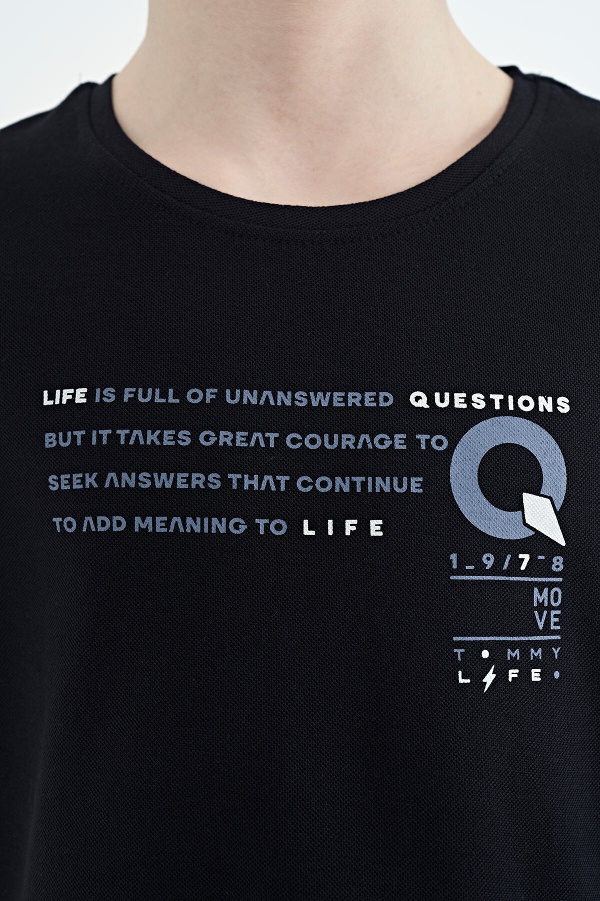 Lacivert Baskı Detaylı O Yaka Standart Kalıp Erkek Çocuk T-Shirt - 11145