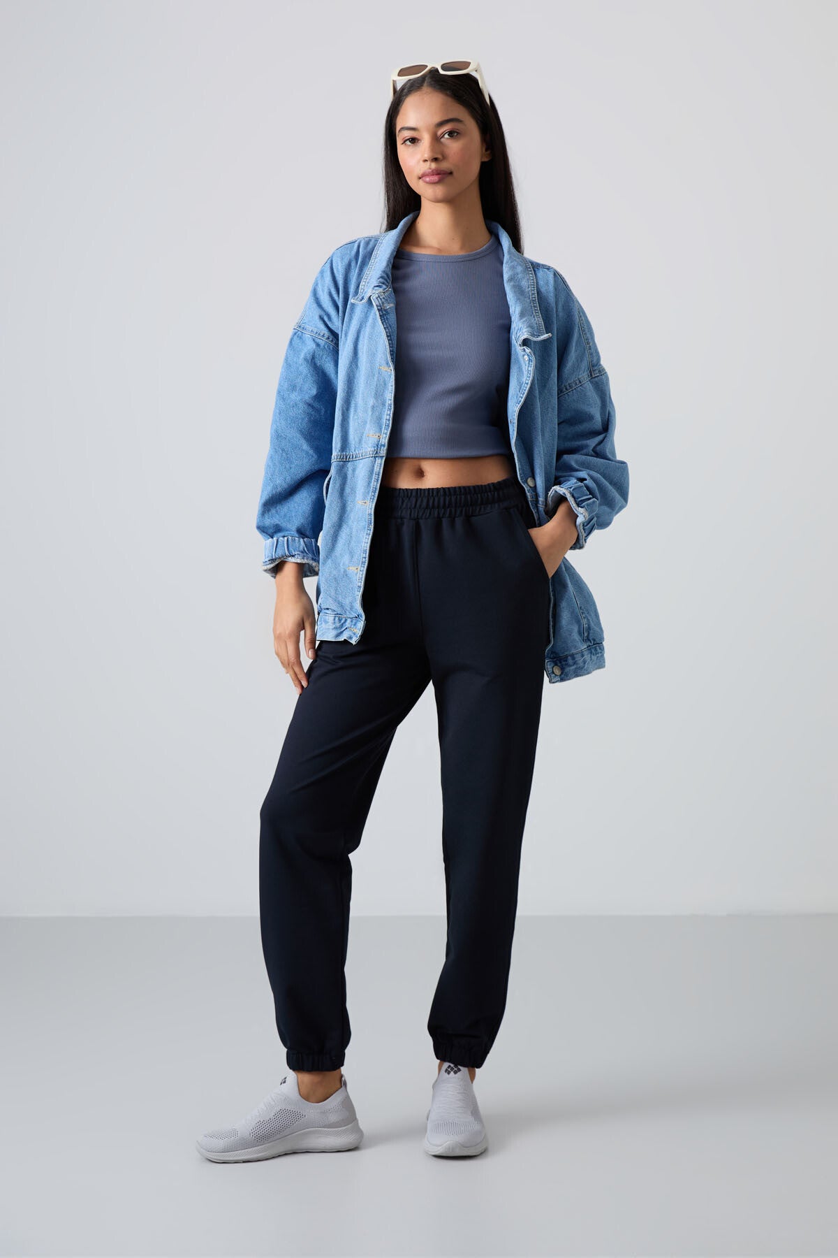 Lacivert Cepli Yüksek Bel Rahat Form Lastik Paça Kadın Eşofman Alt - 94583