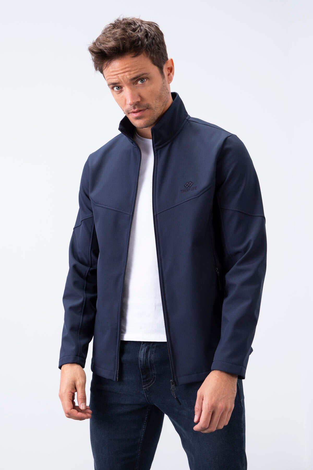 Lacivert Fermuarlı Dik Yaka Su ve Rüzgar Geçirmez Softshell Erkek Mont - 88050