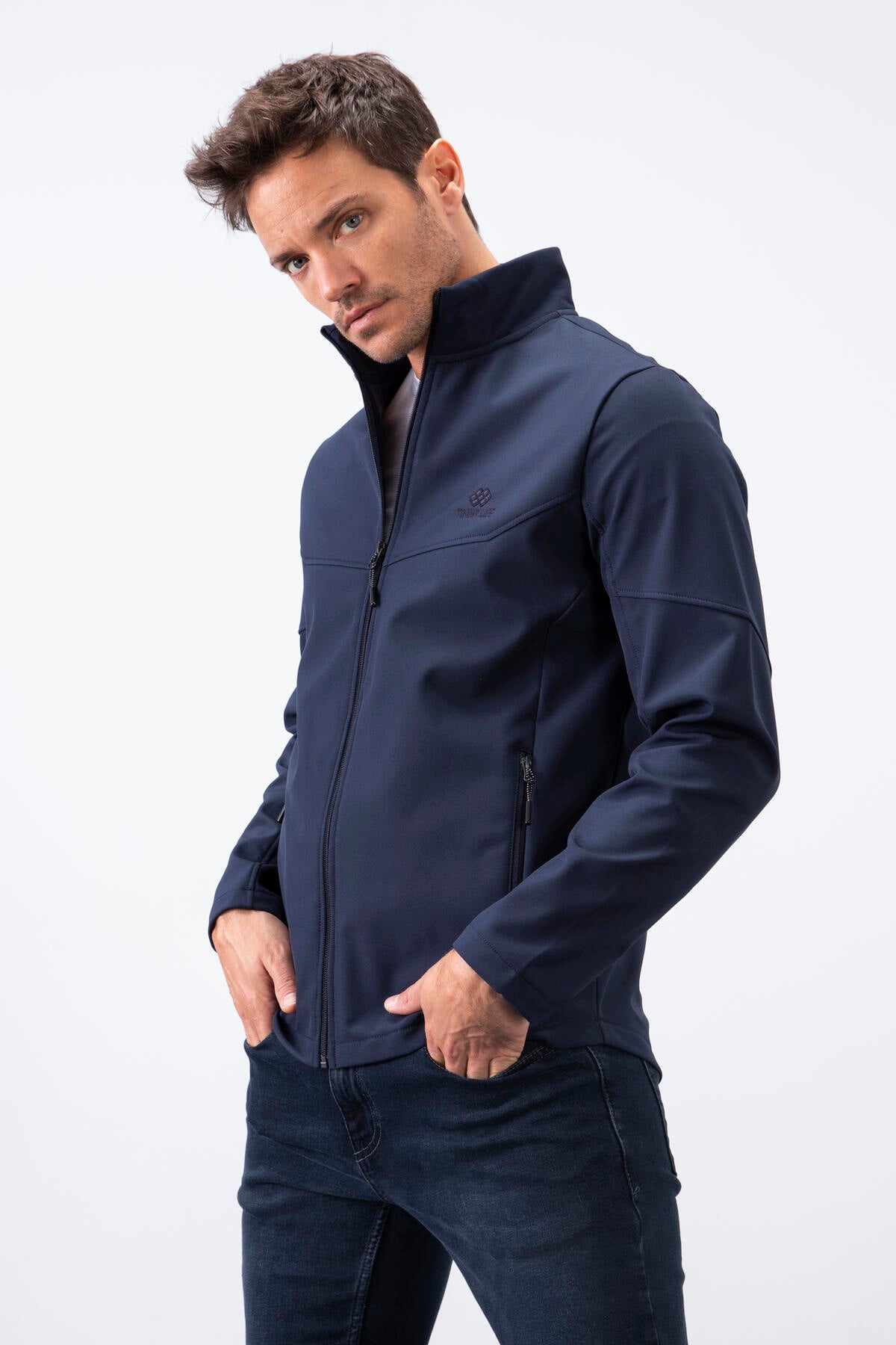 Lacivert Fermuarlı Dik Yaka Su ve Rüzgar Geçirmez Softshell Erkek Mont - 88050