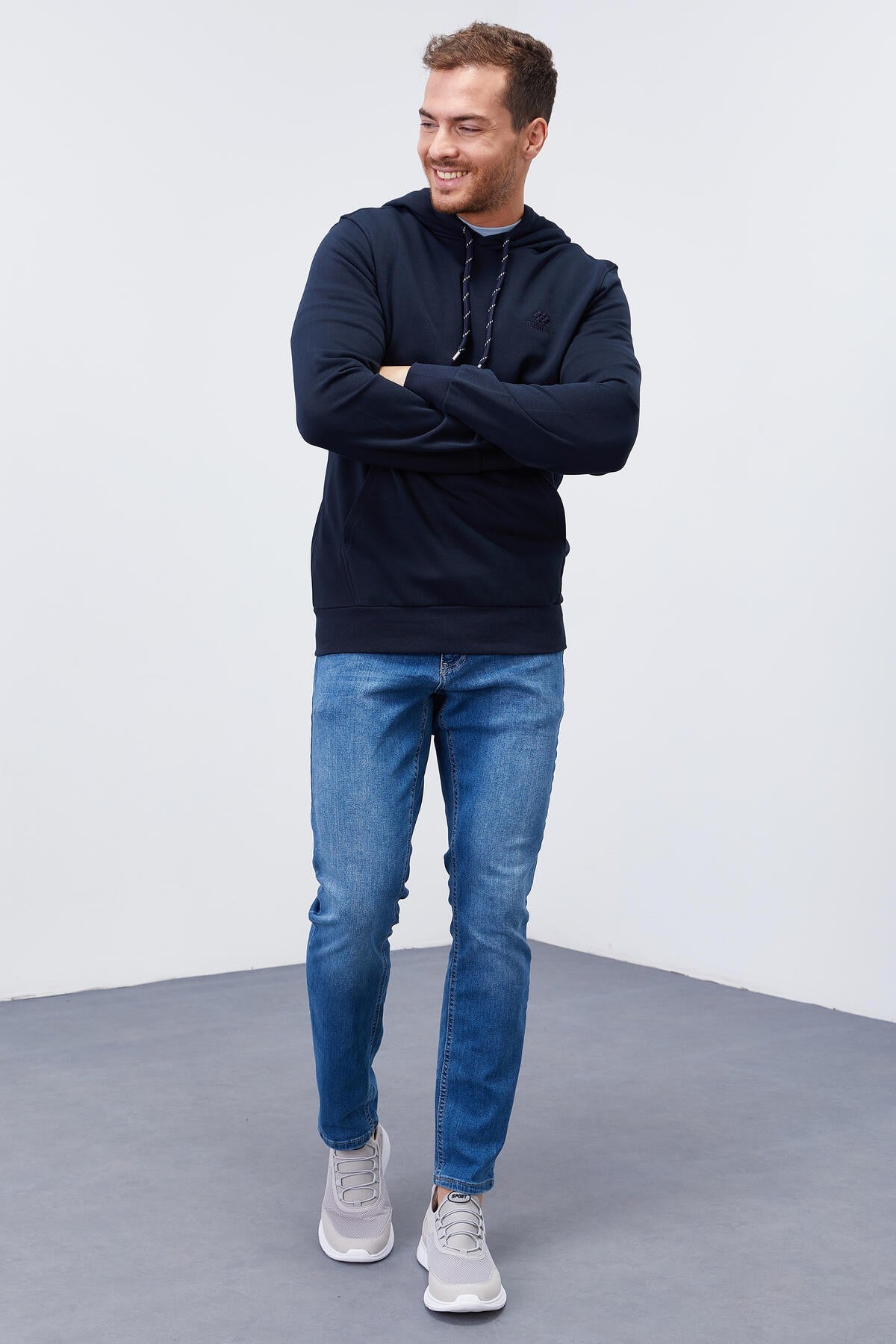 Lacivert Kanguru Cep Standart Kalıp Kapüşonlu Erkek Sweatshirt - 87872