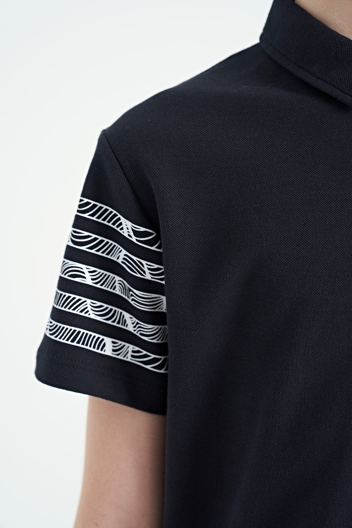 Lacivert Kol Baskı Detaylı Standart Kalıp Polo Yaka Erkek Çocuk T-Shirt - 11093