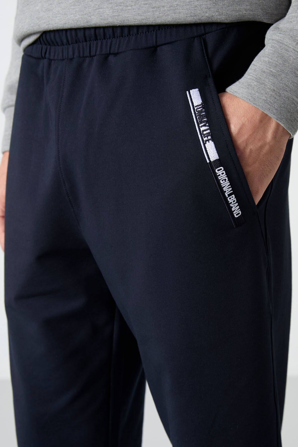 Lacivert Ön Cep Detaylı Standart Kalıp Klasik Paça Erkek Kapri - 83092